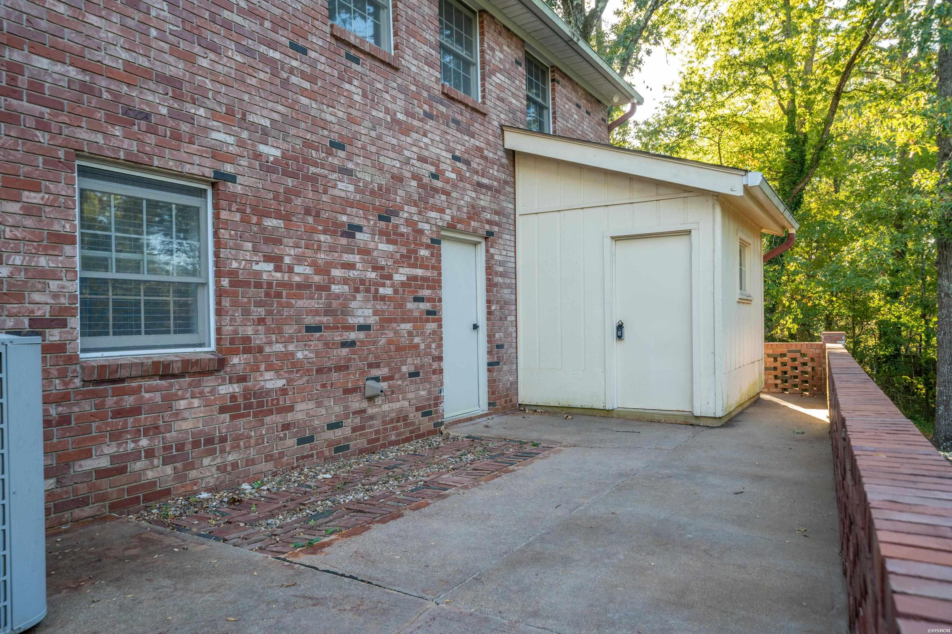 191 TAYLOR Place