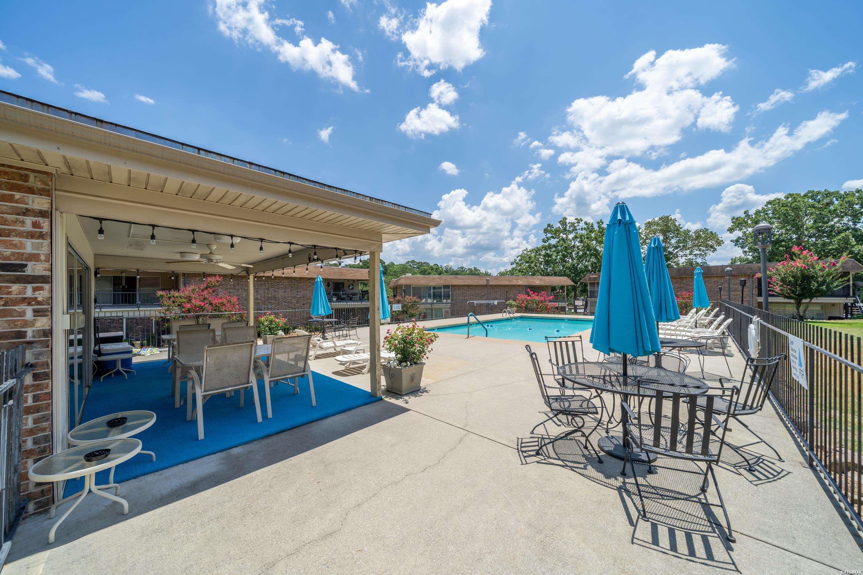 1135 TWIN POINTS Road