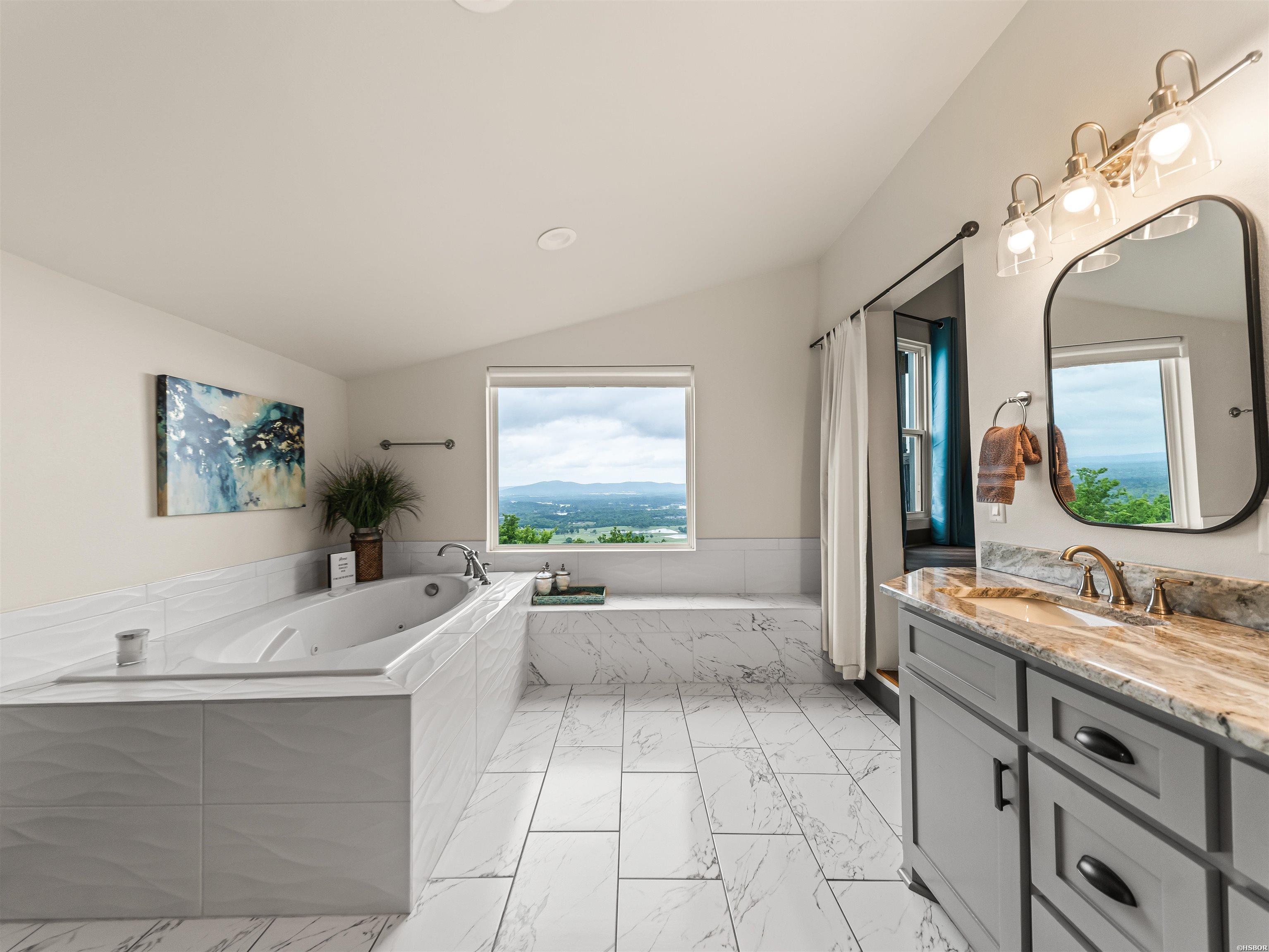 896 MT RIANTE Road