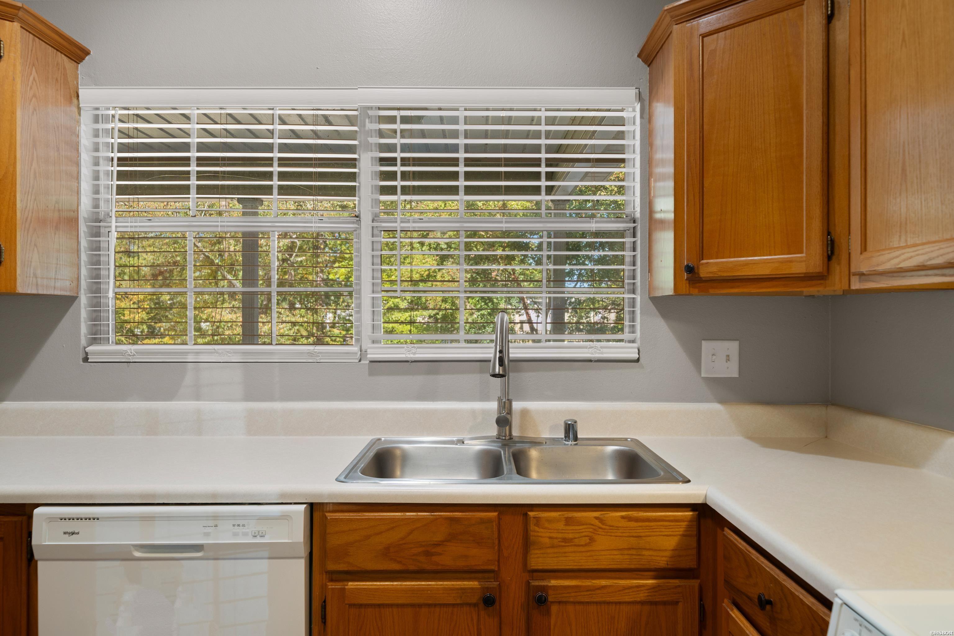 207 KLEINSHORE Road