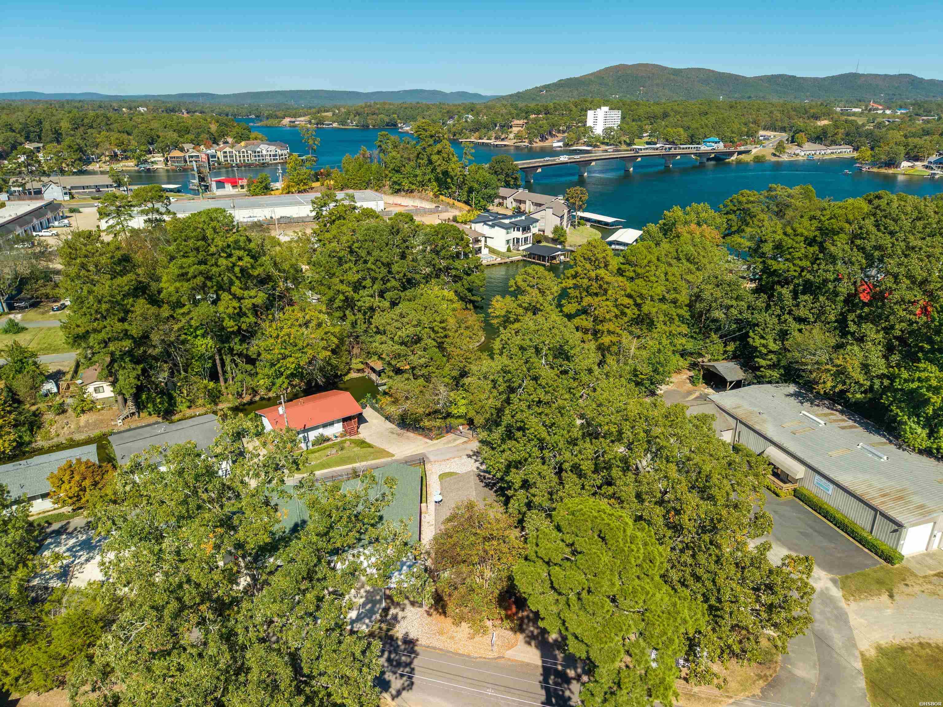 207 KLEINSHORE Road
