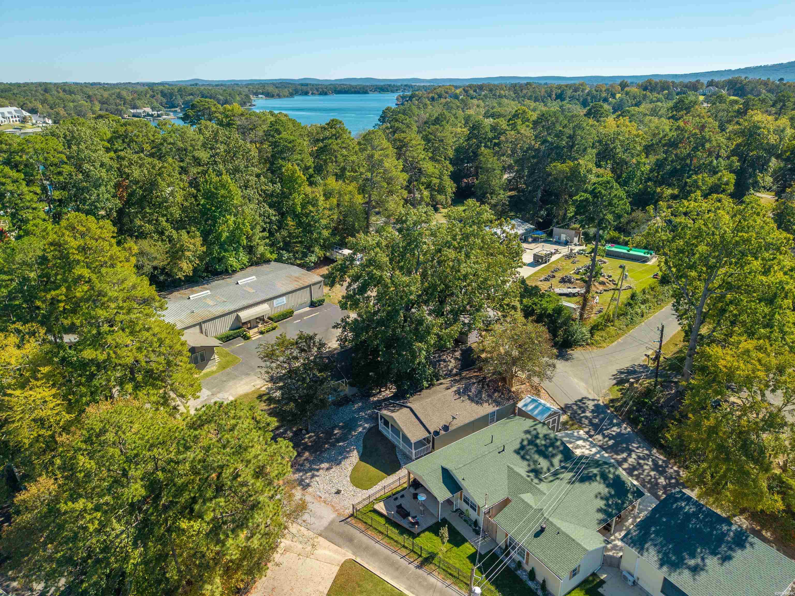 207 KLEINSHORE Road