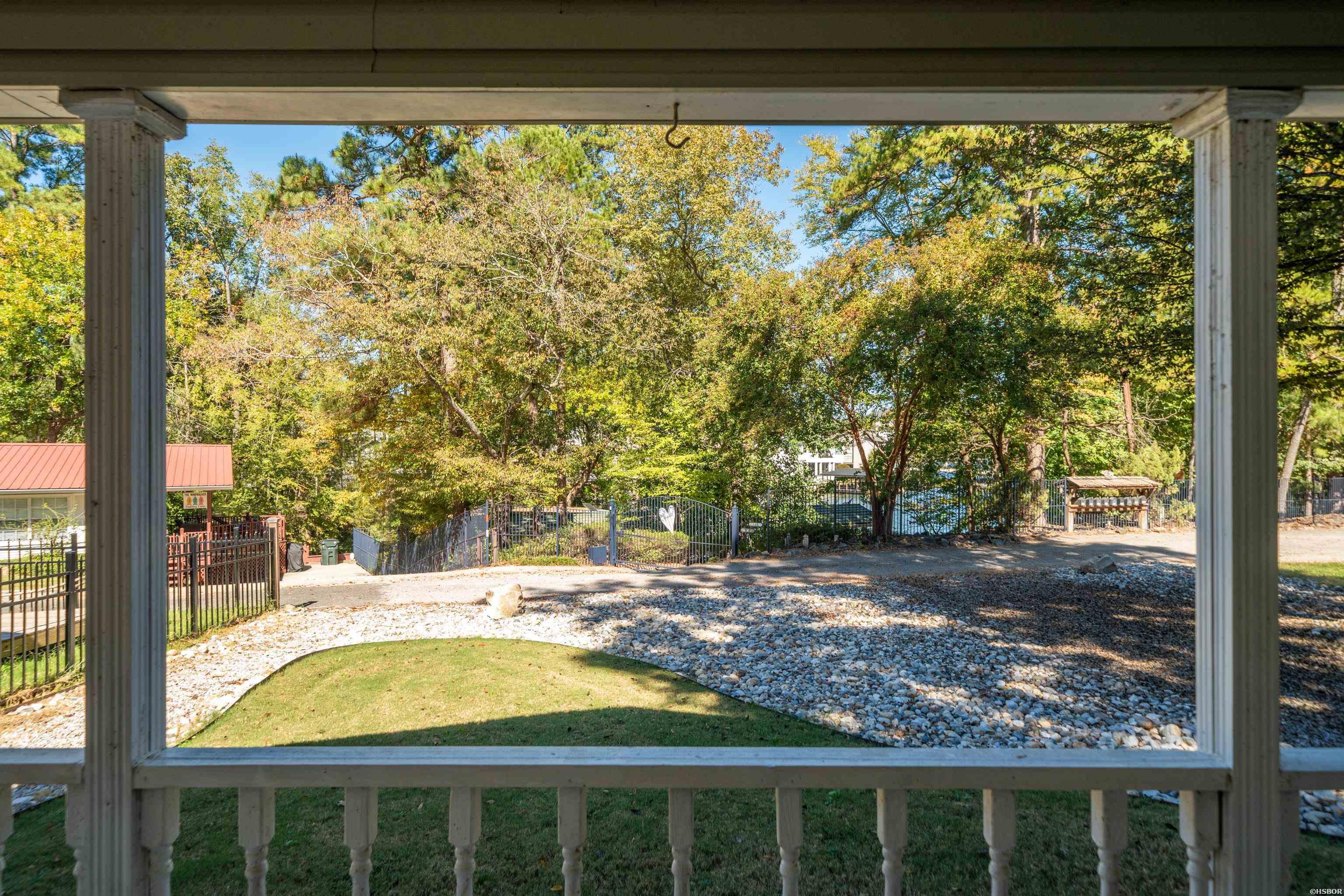 207 KLEINSHORE Road