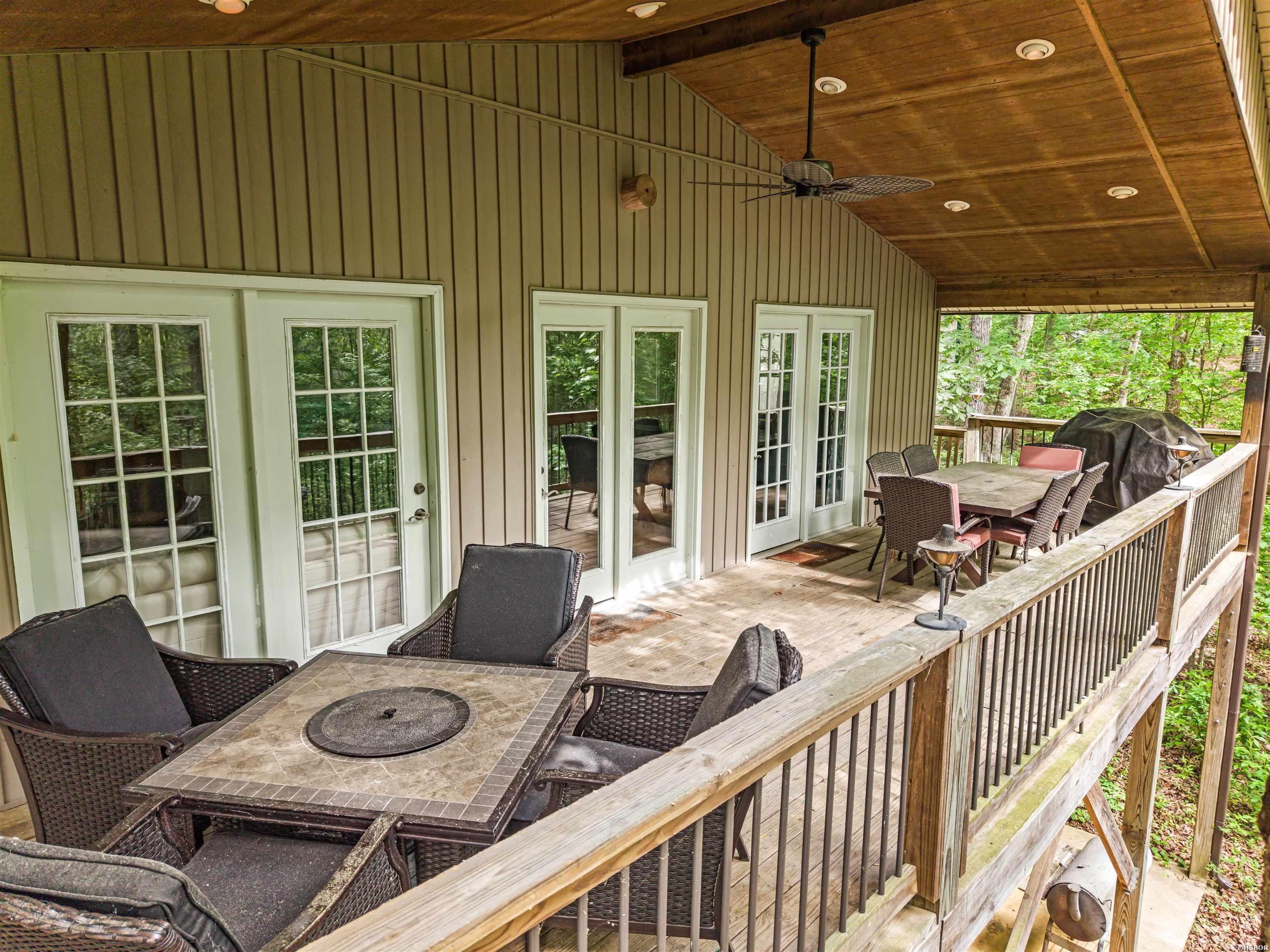 61 MUSCADINE Lane