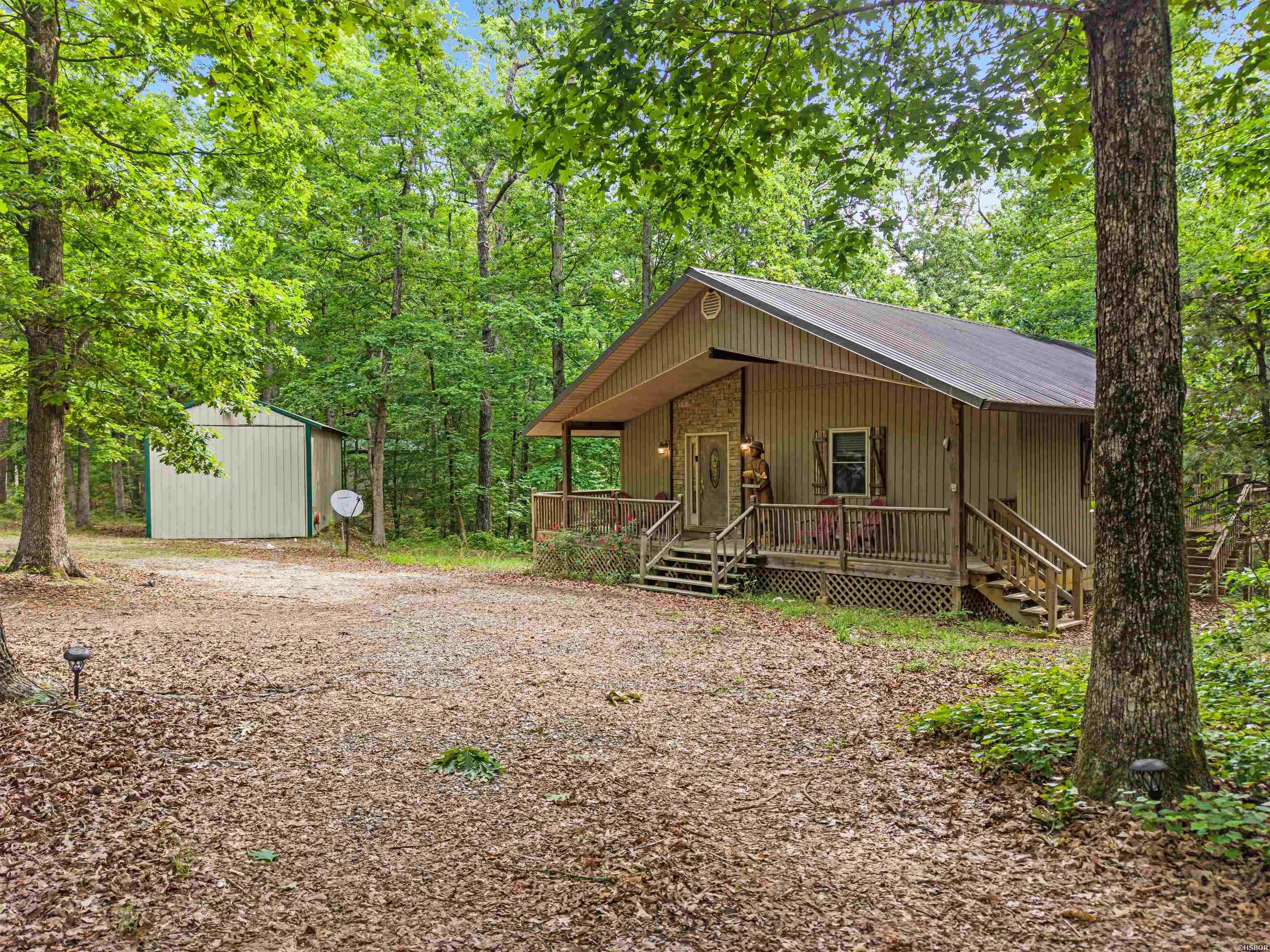 61 MUSCADINE Lane