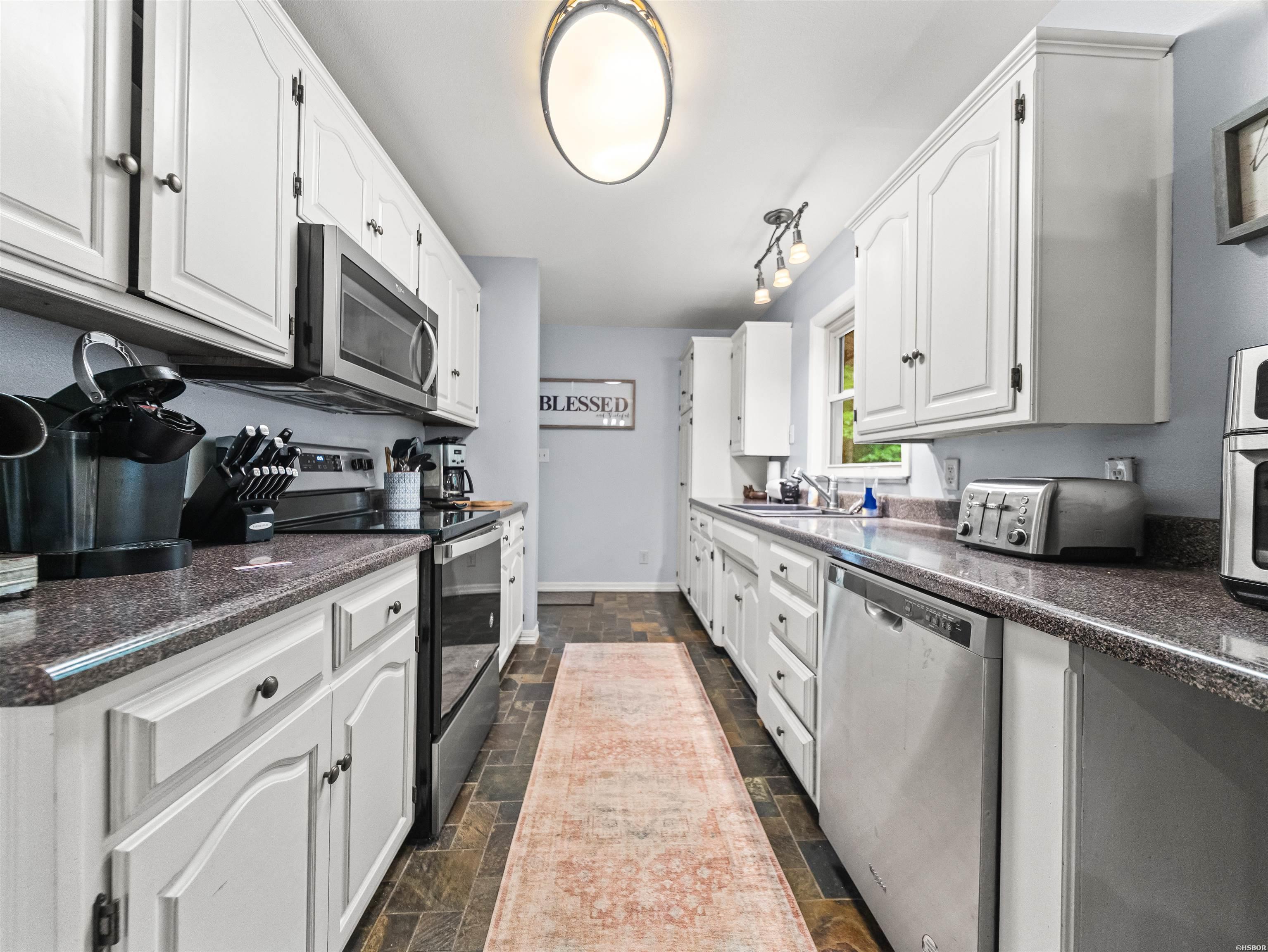 61 MUSCADINE Lane