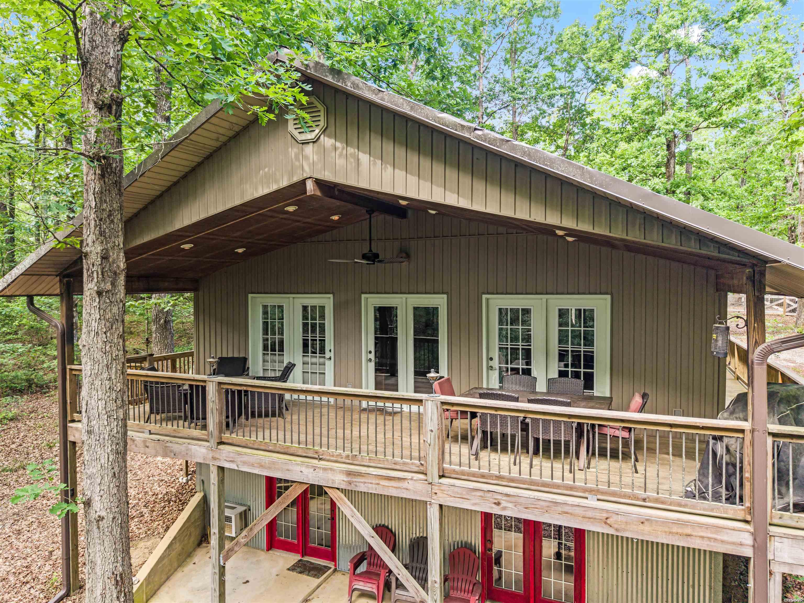 61 MUSCADINE Lane