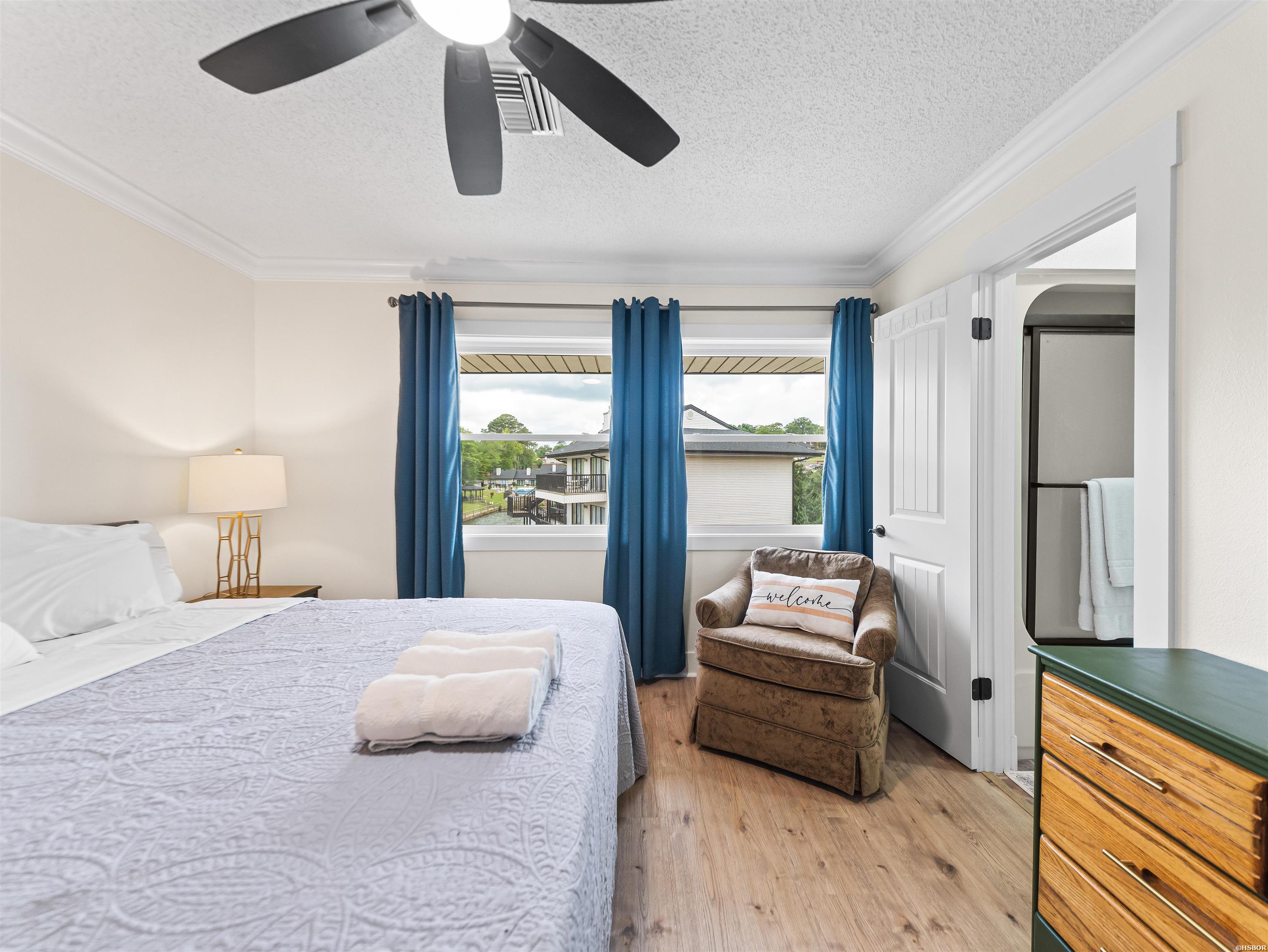 5371 CENTRAL Unit: 6L