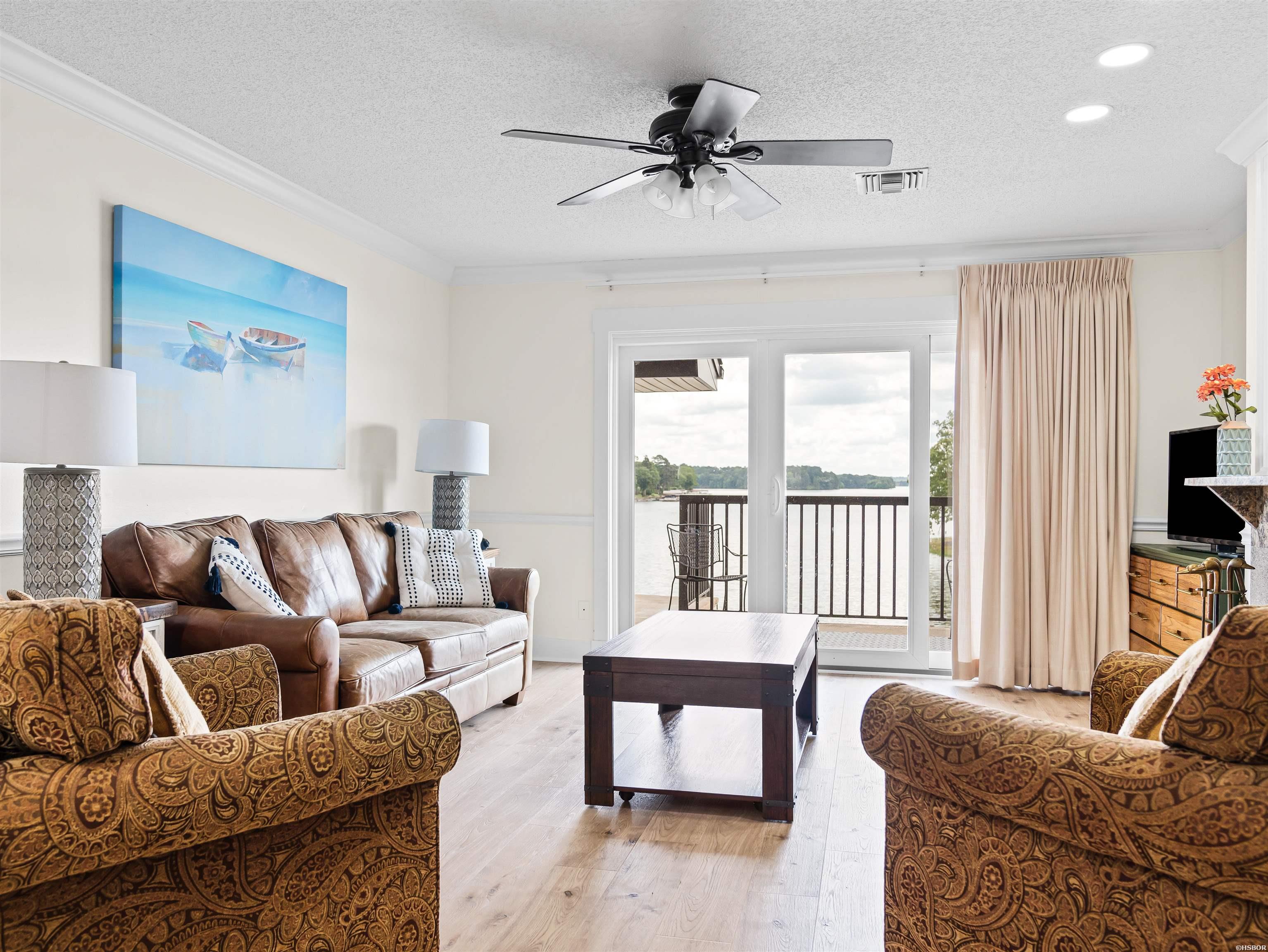 5371 CENTRAL Unit: 6L