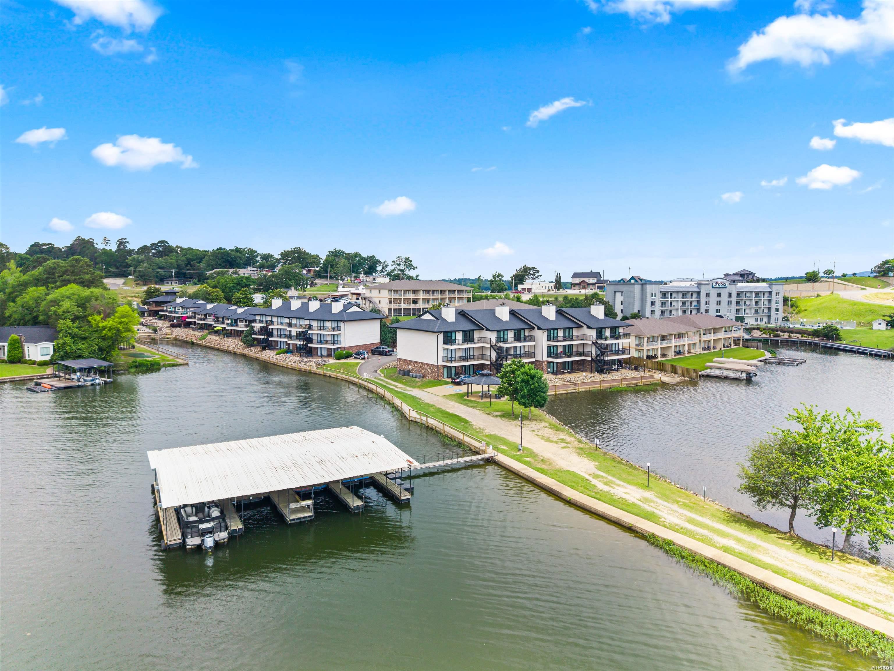 5371 CENTRAL Unit: 6L