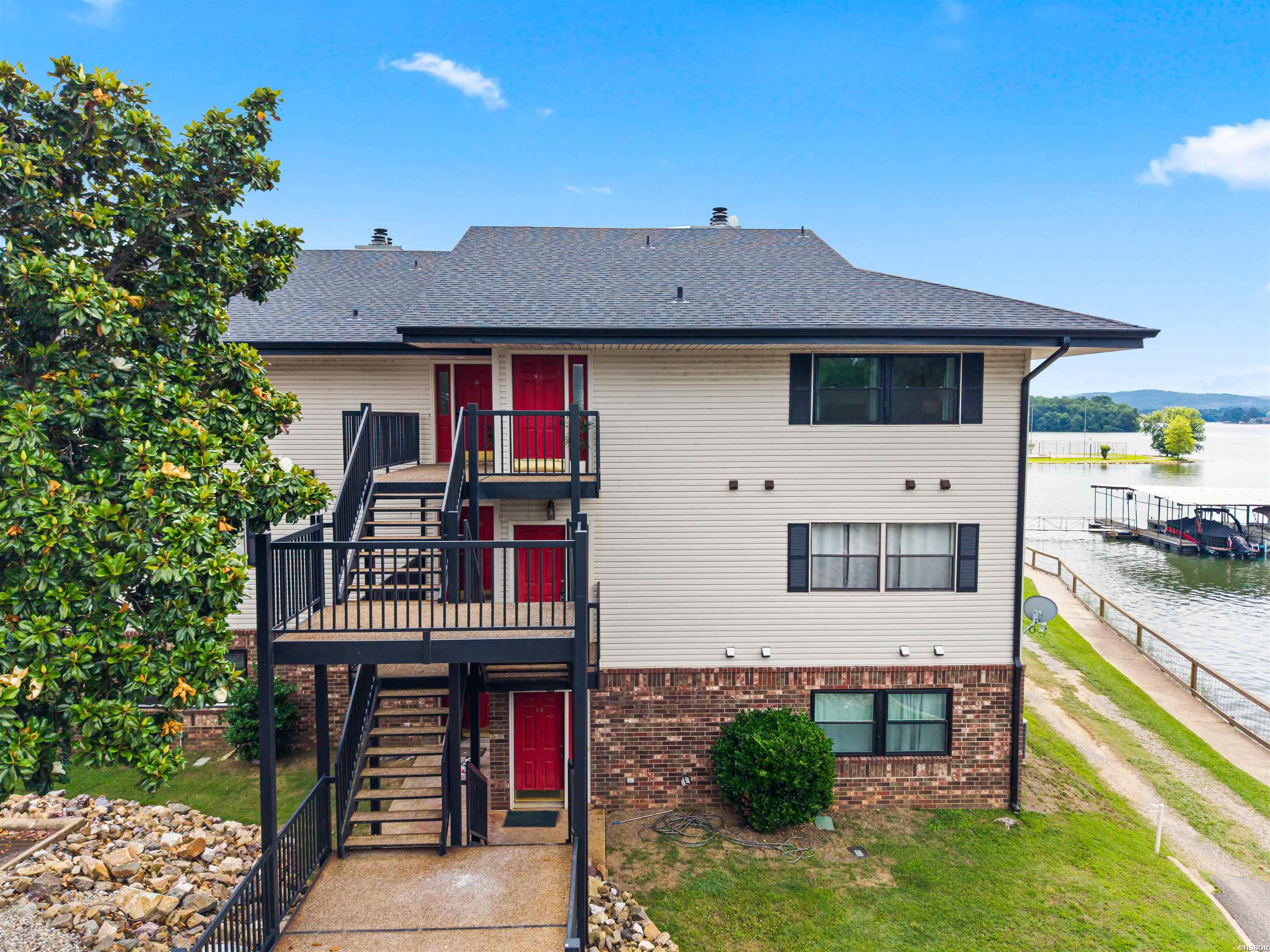 5371 CENTRAL Unit: 6L