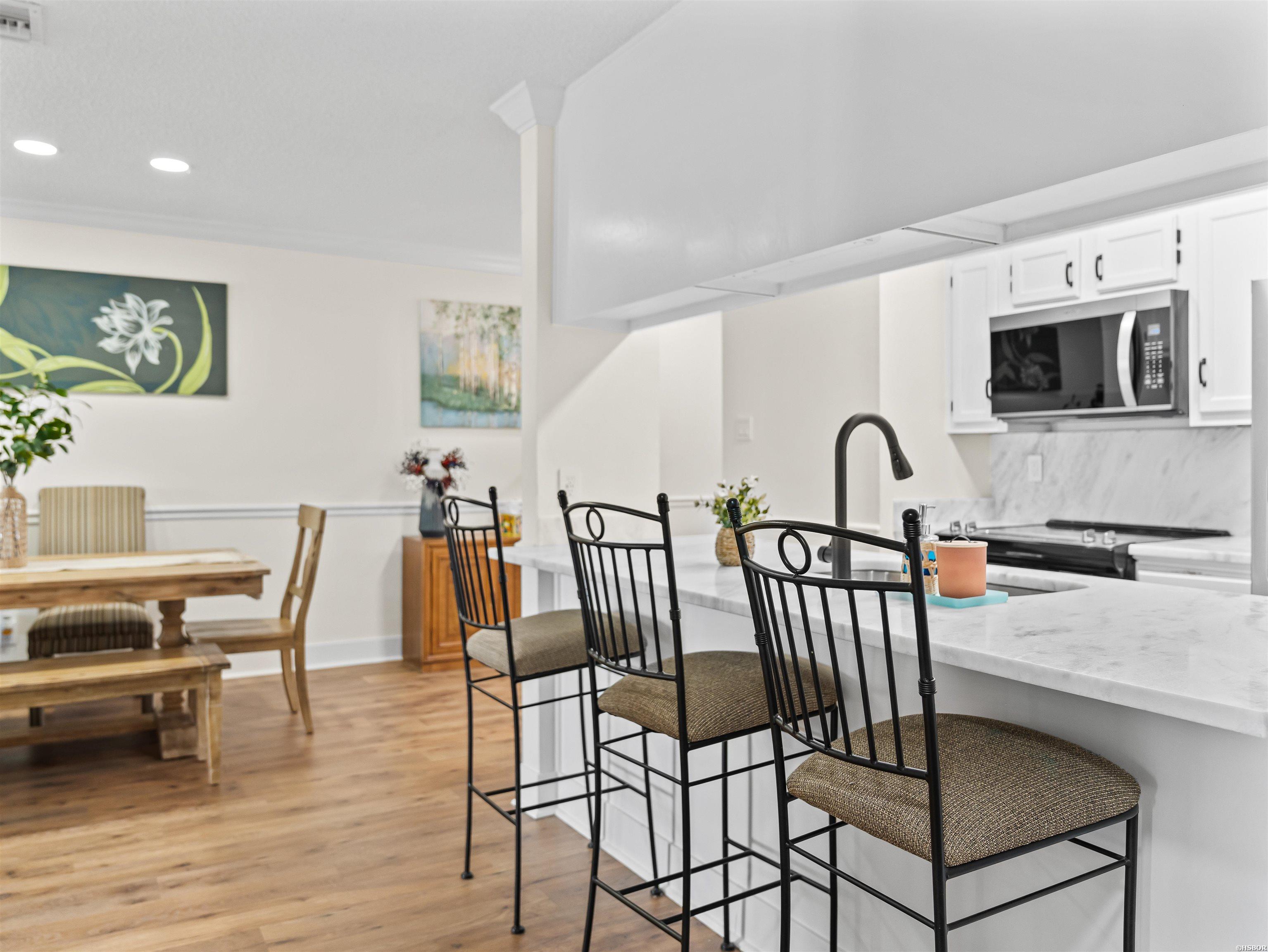 5371 CENTRAL Unit: 6I