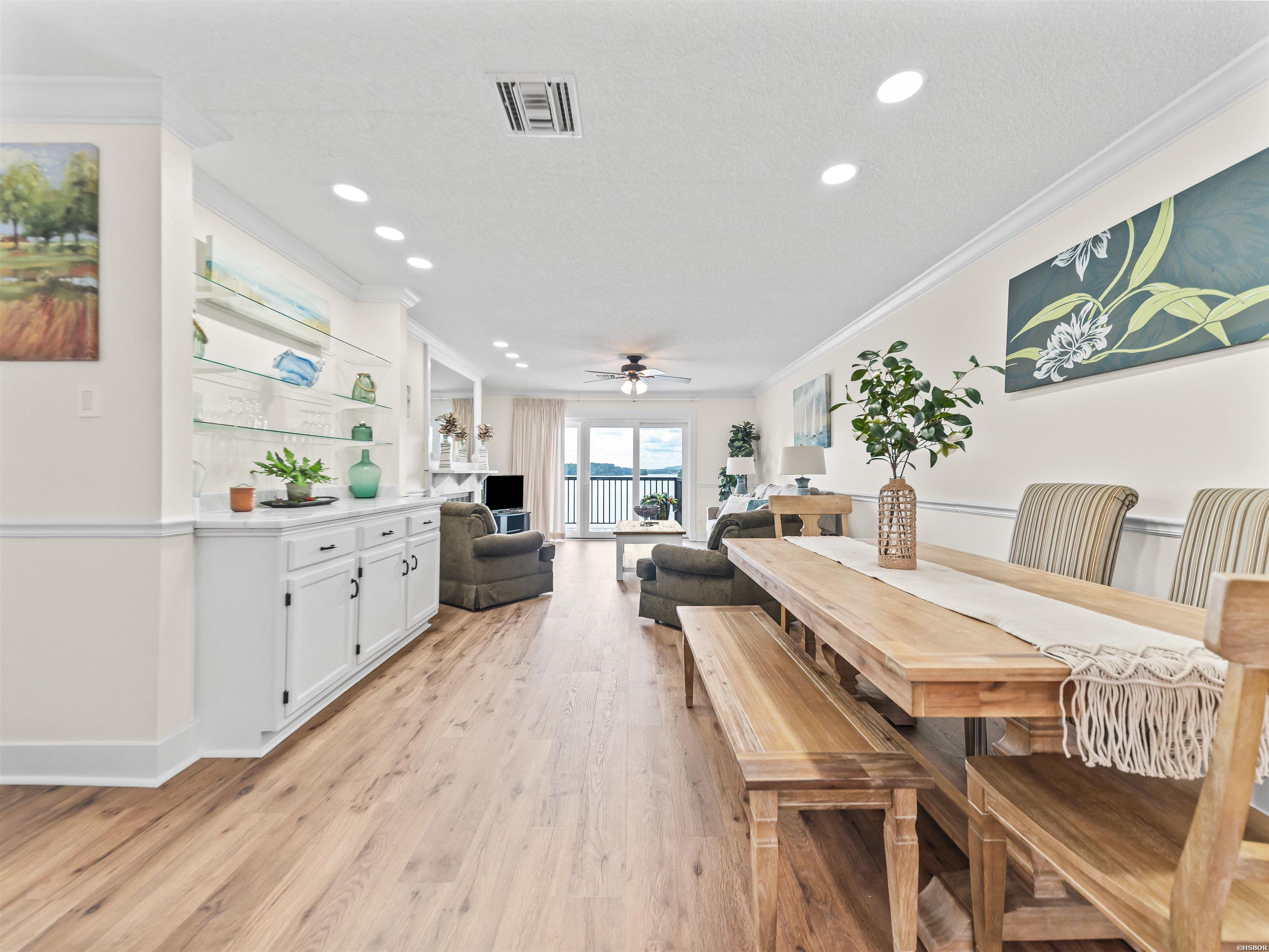 5371 CENTRAL Unit: 6I