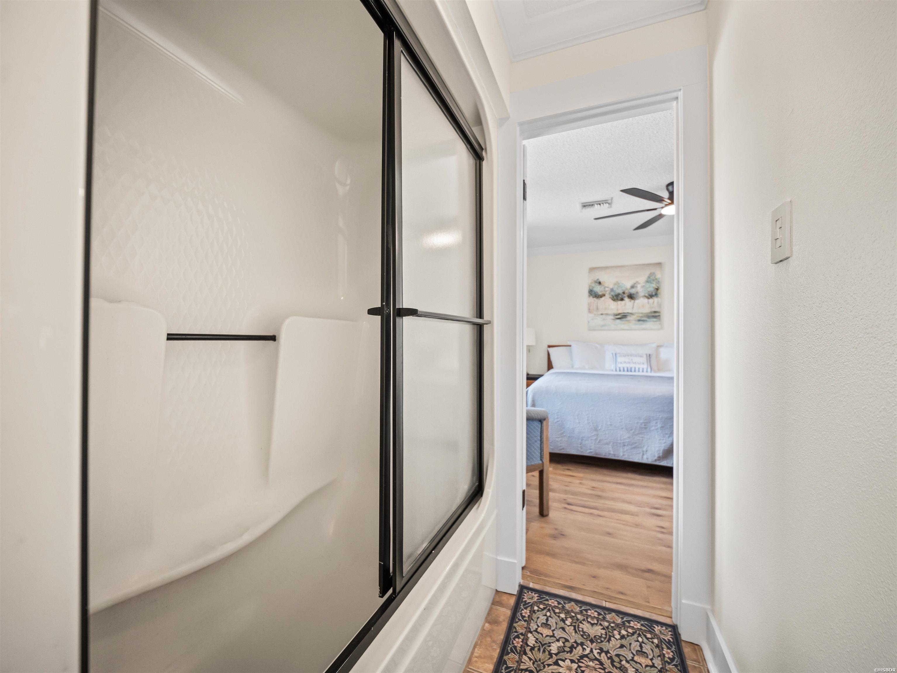 5371 CENTRAL Unit: 6I