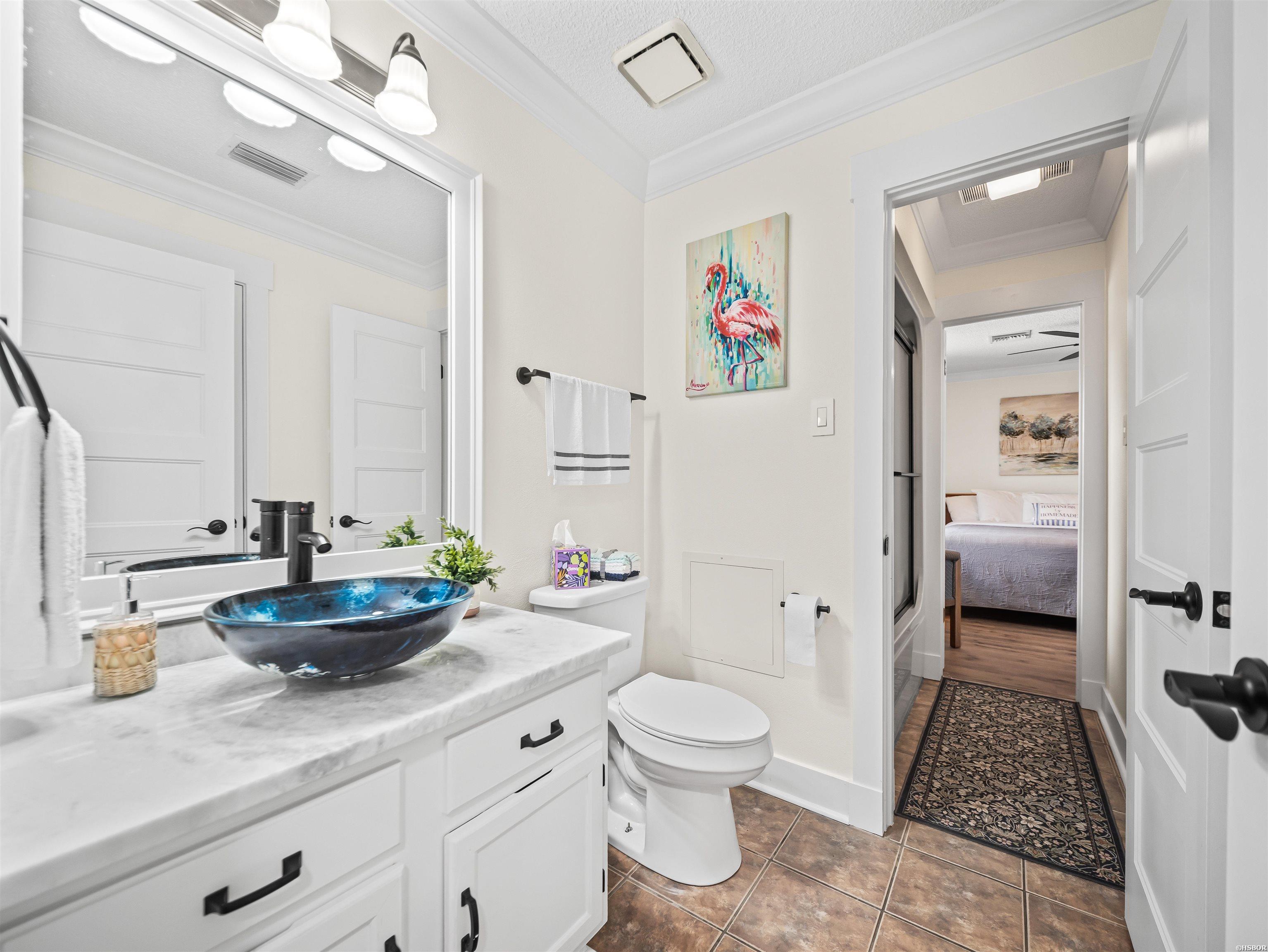 5371 CENTRAL Unit: 6I
