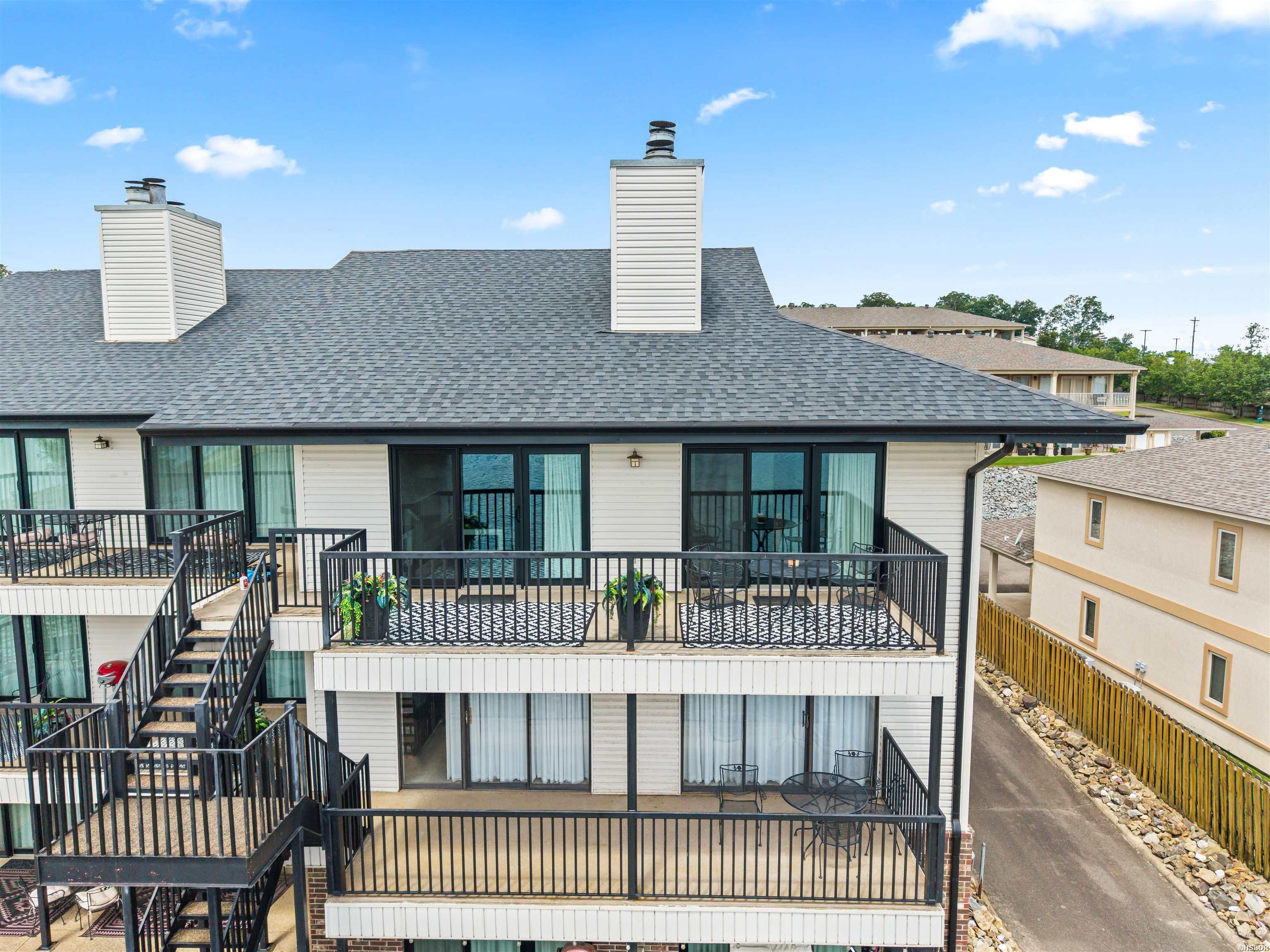 5371 CENTRAL Unit: 6I