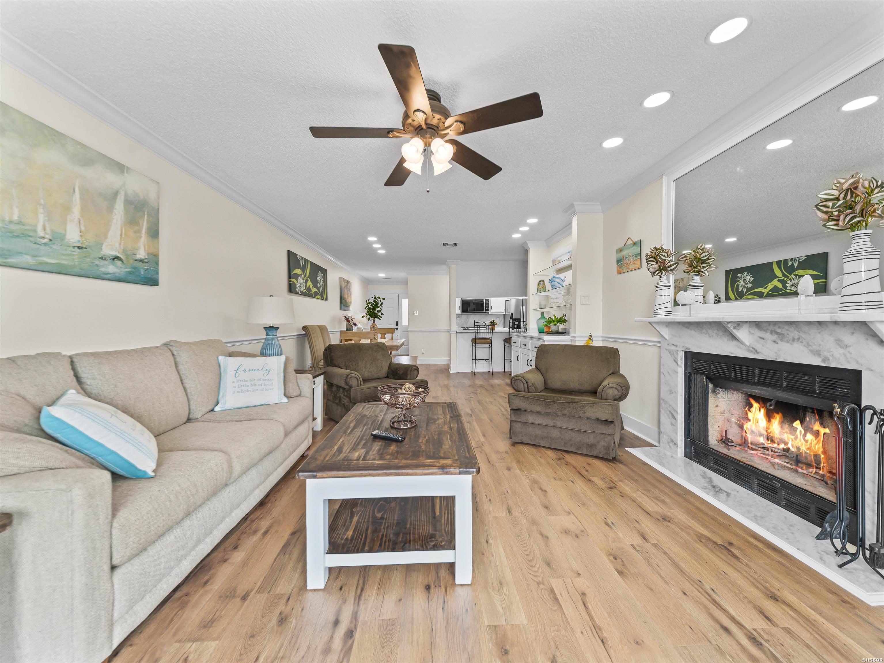 5371 CENTRAL Unit: 6I