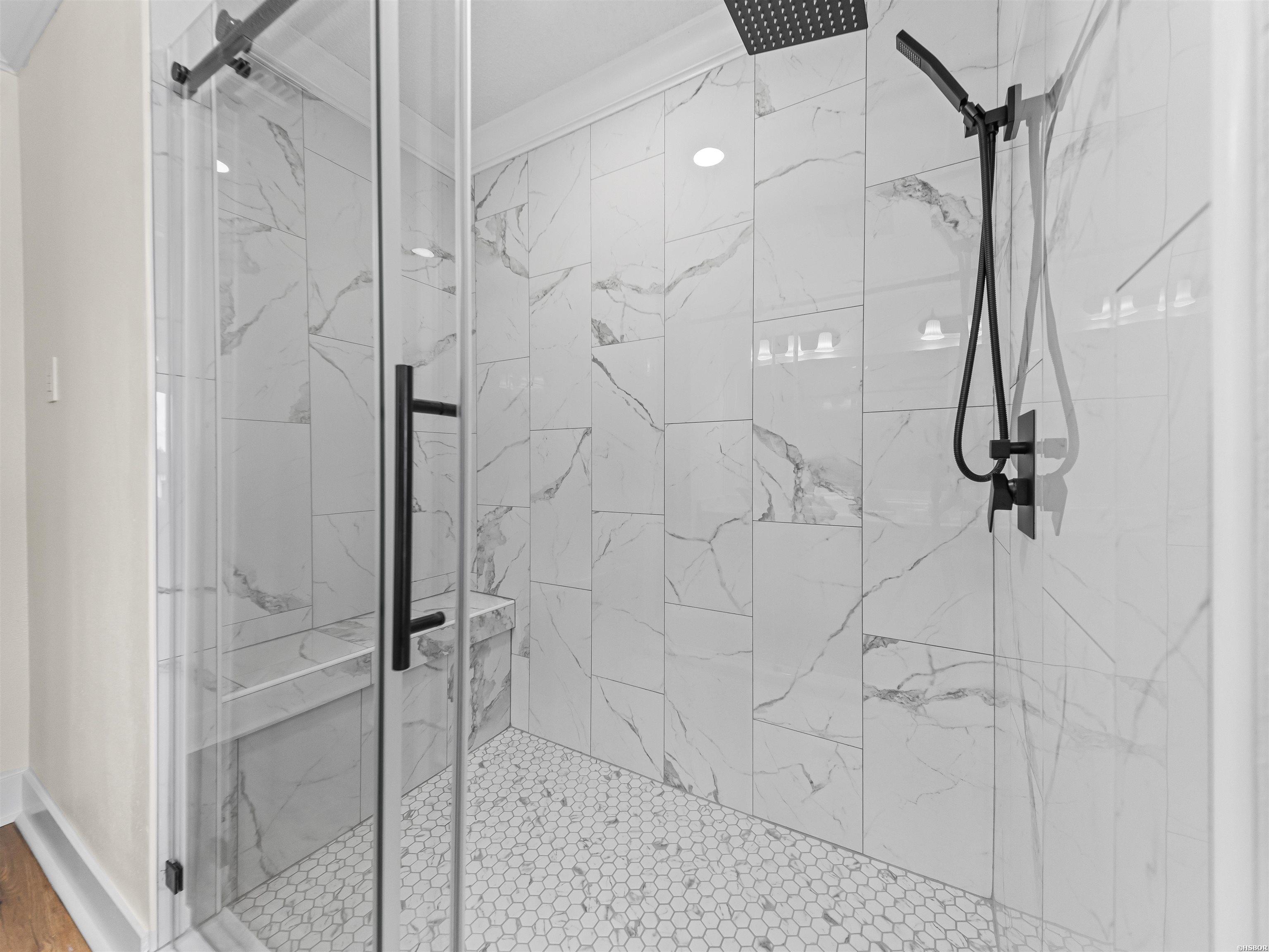 5371 CENTRAL Unit: 6I
