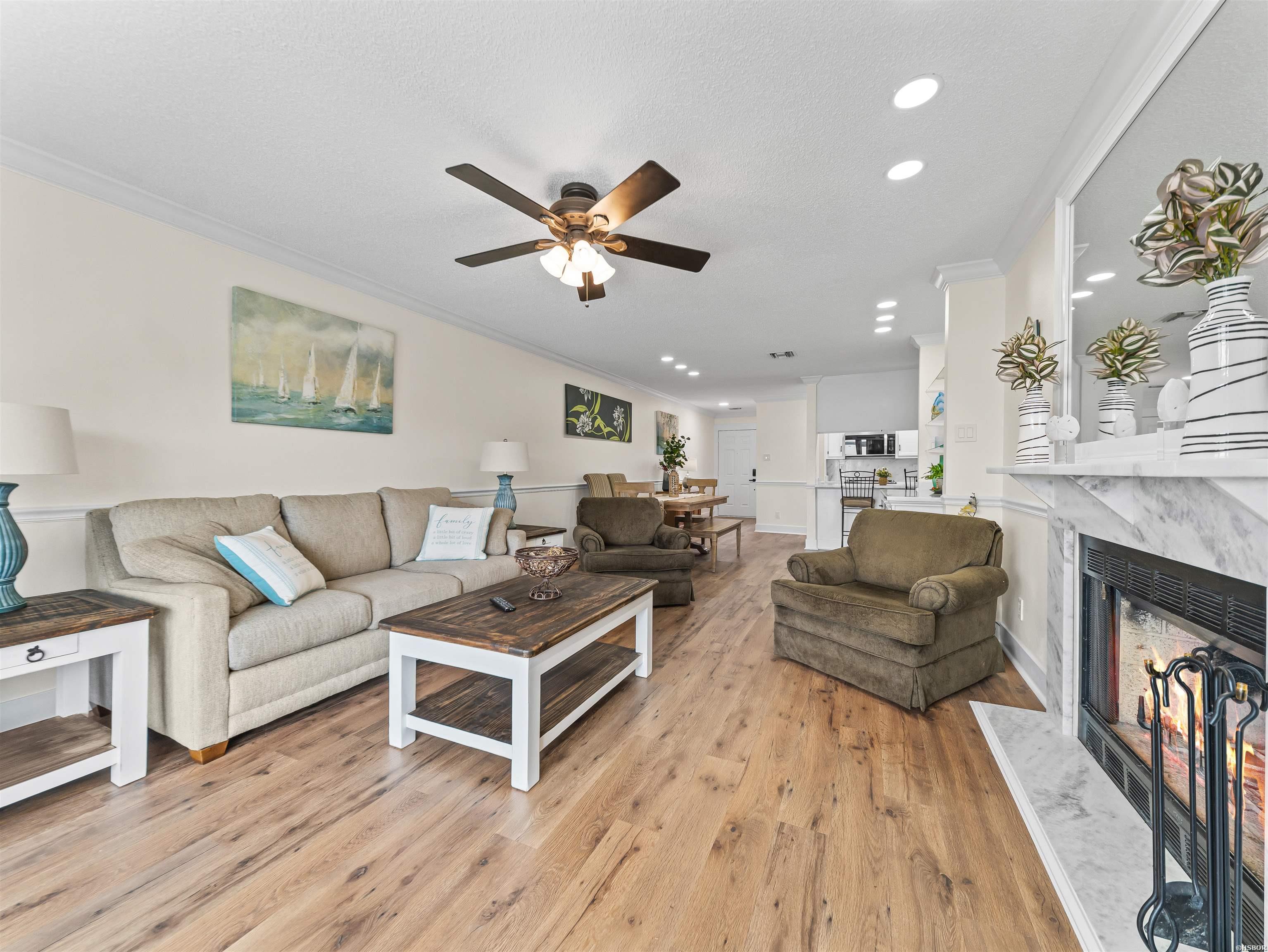 5371 CENTRAL Unit: 6I