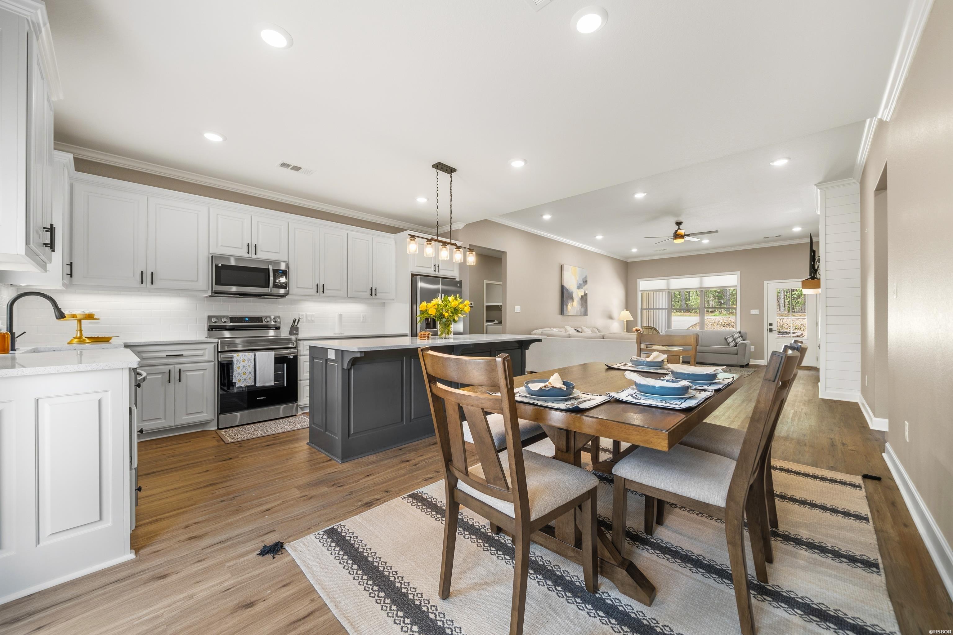 333 MADERAS Drive