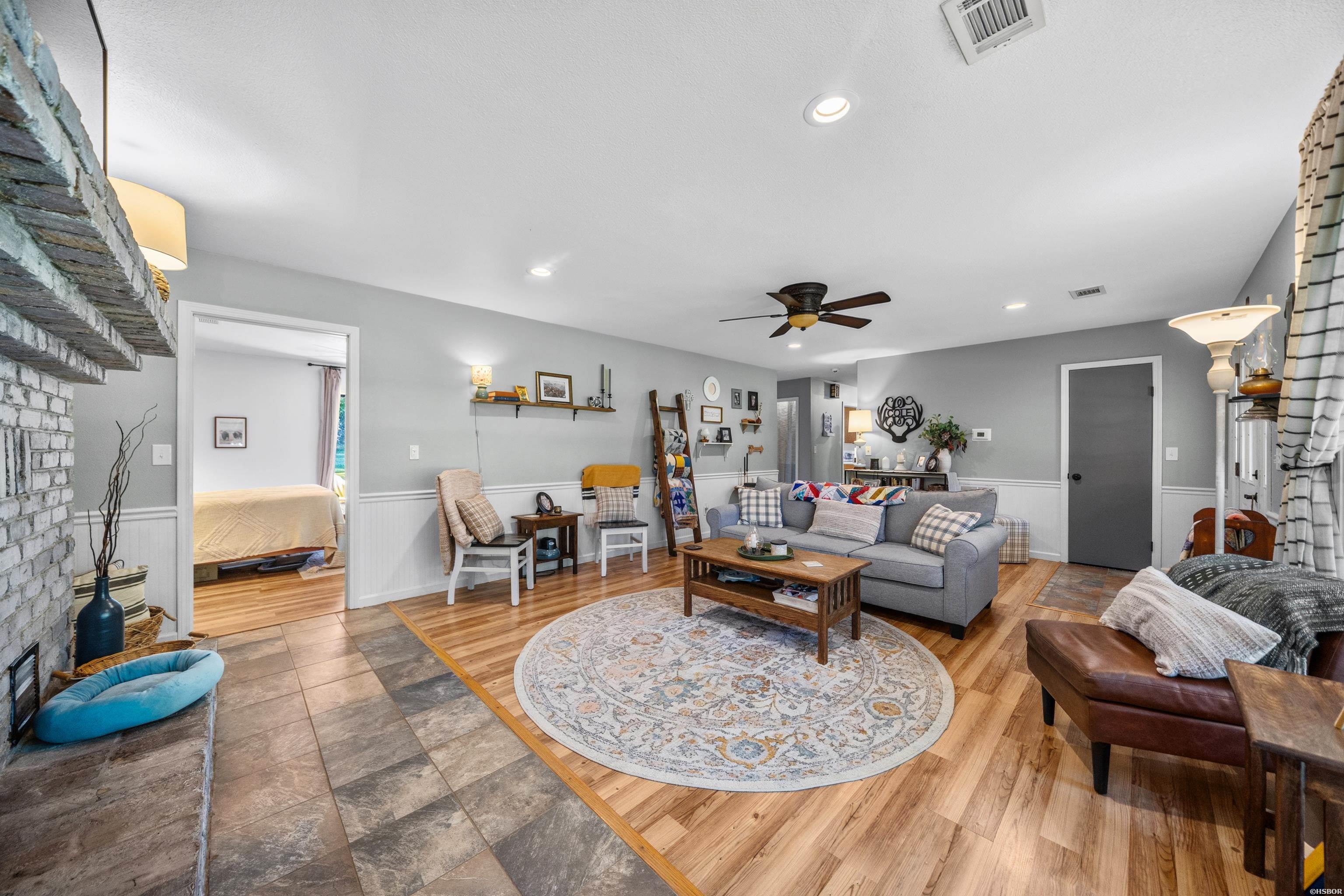 197 JACKSON MANOR Court