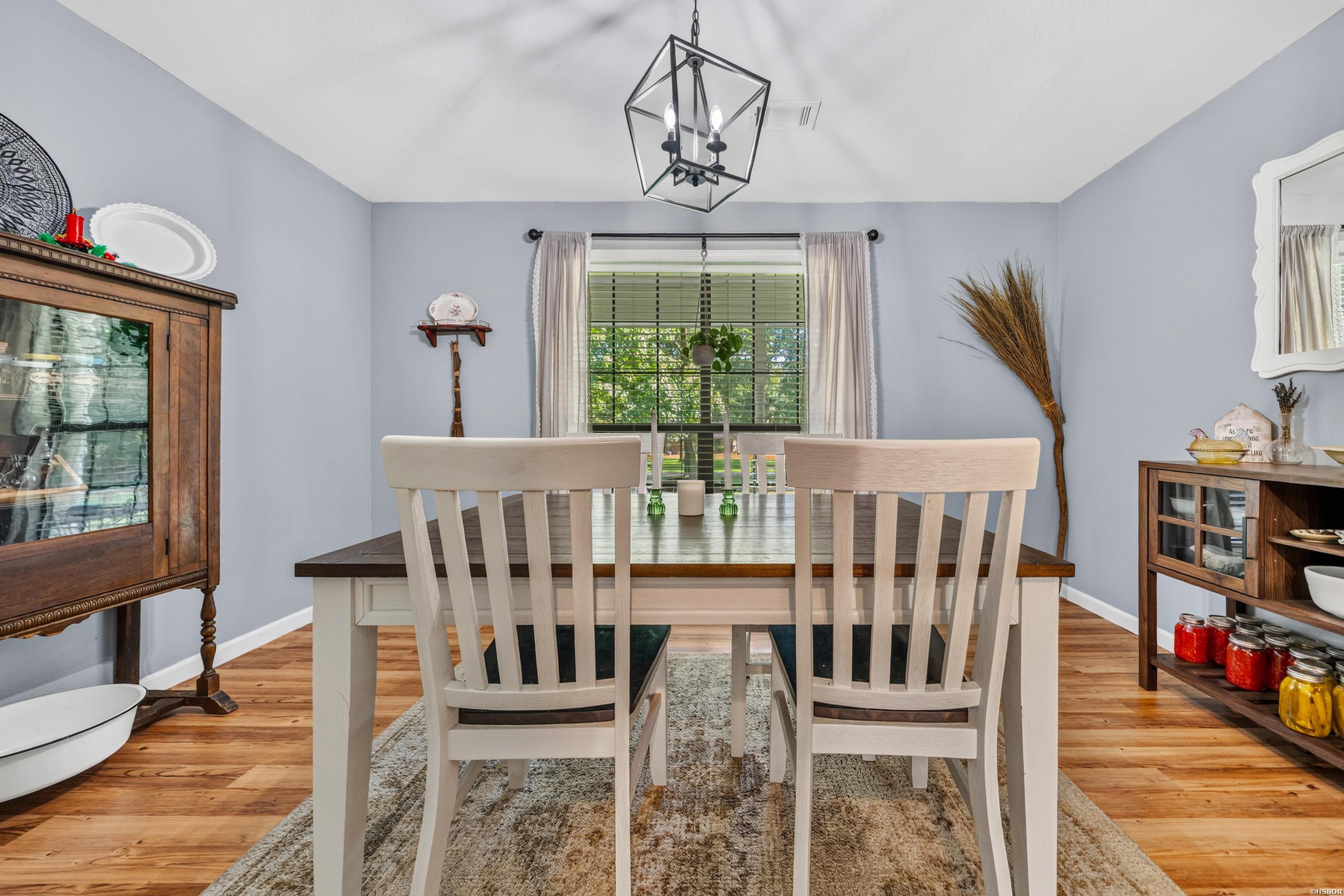 197 JACKSON MANOR Court