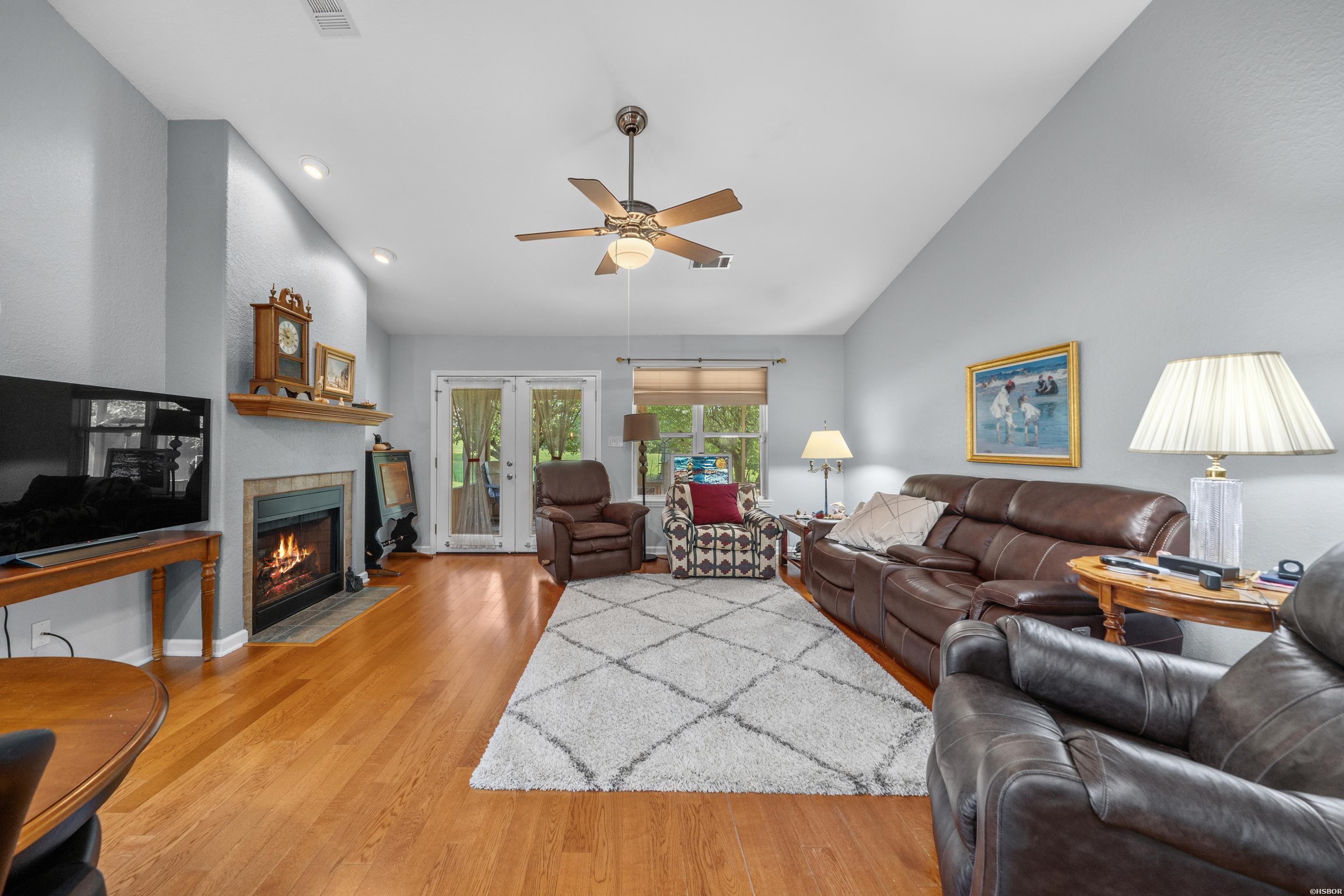 121 RALEY Lane