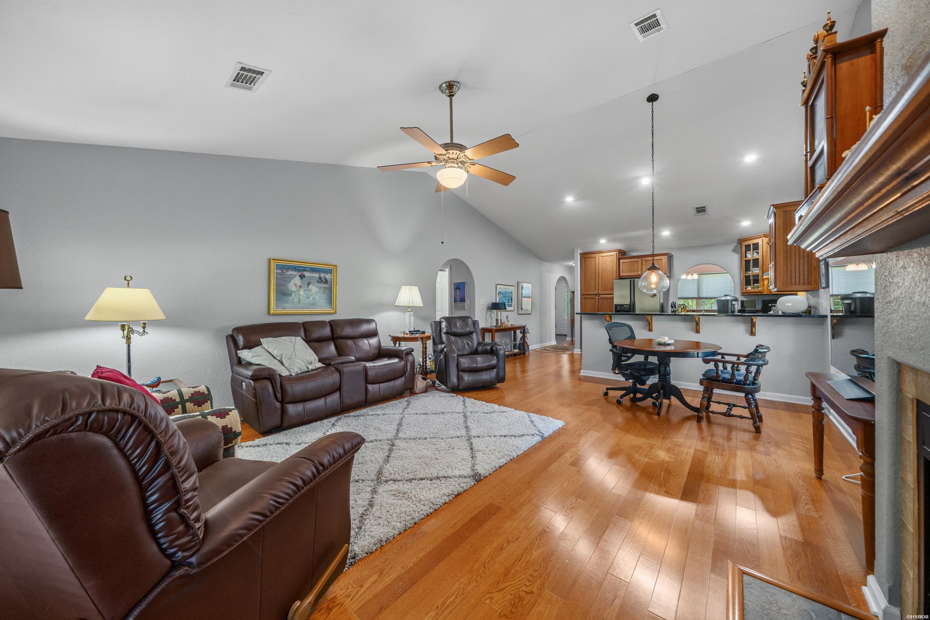 121 RALEY Lane