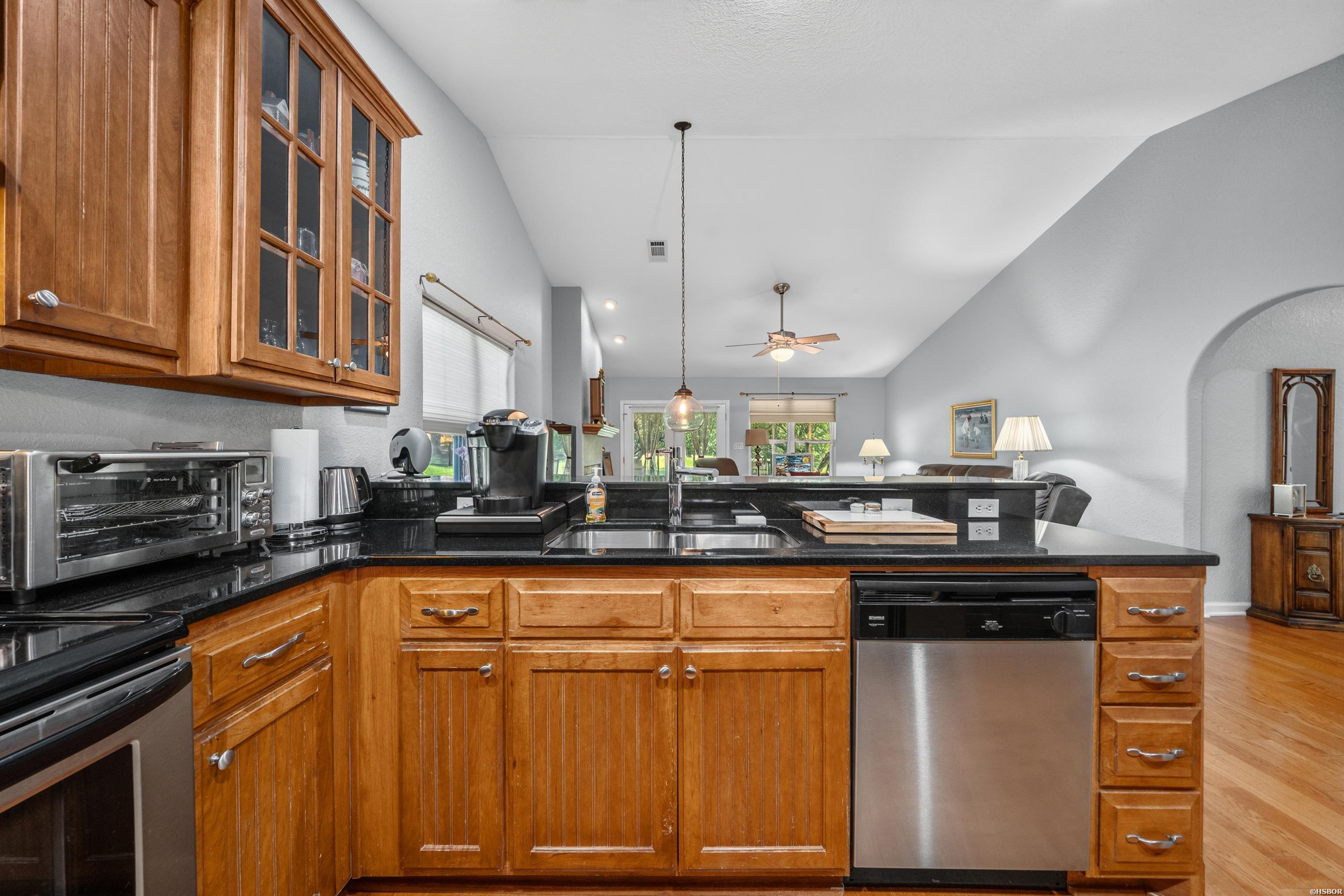 121 RALEY Lane