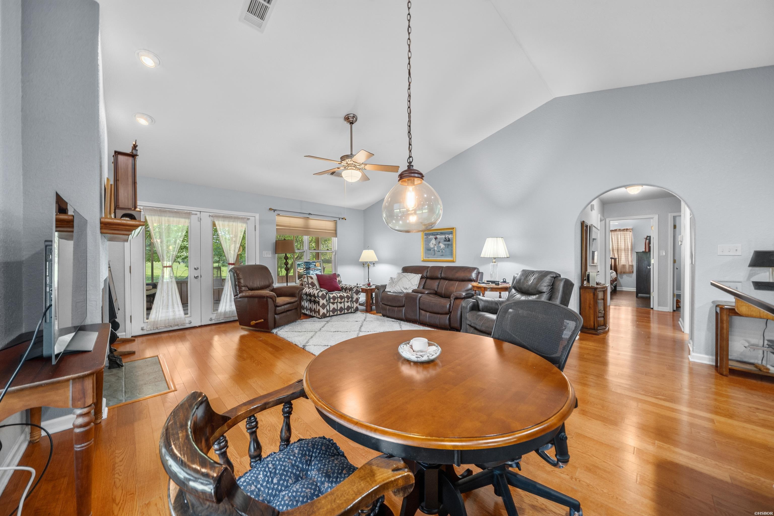 121 RALEY Lane
