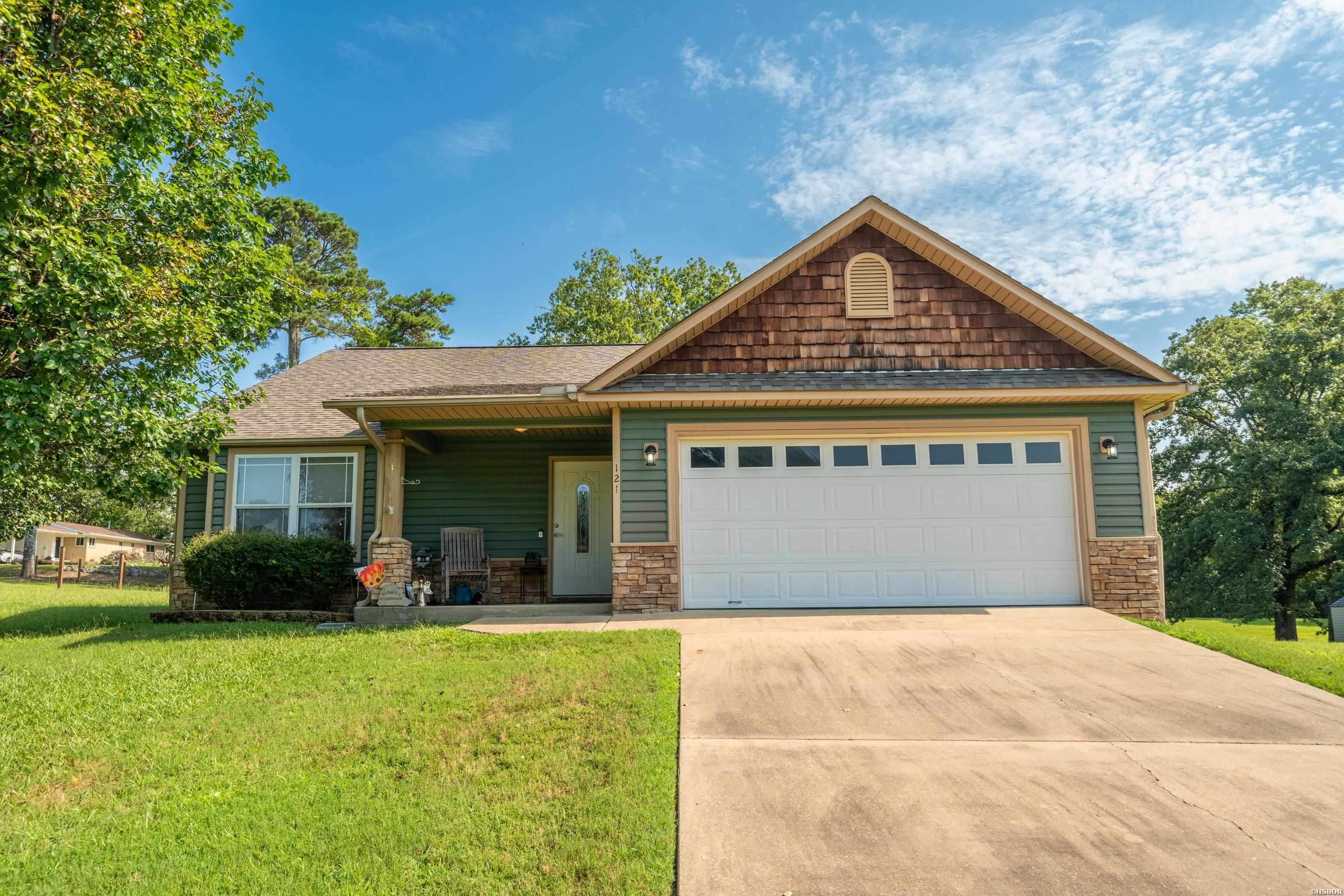 121 RALEY Lane