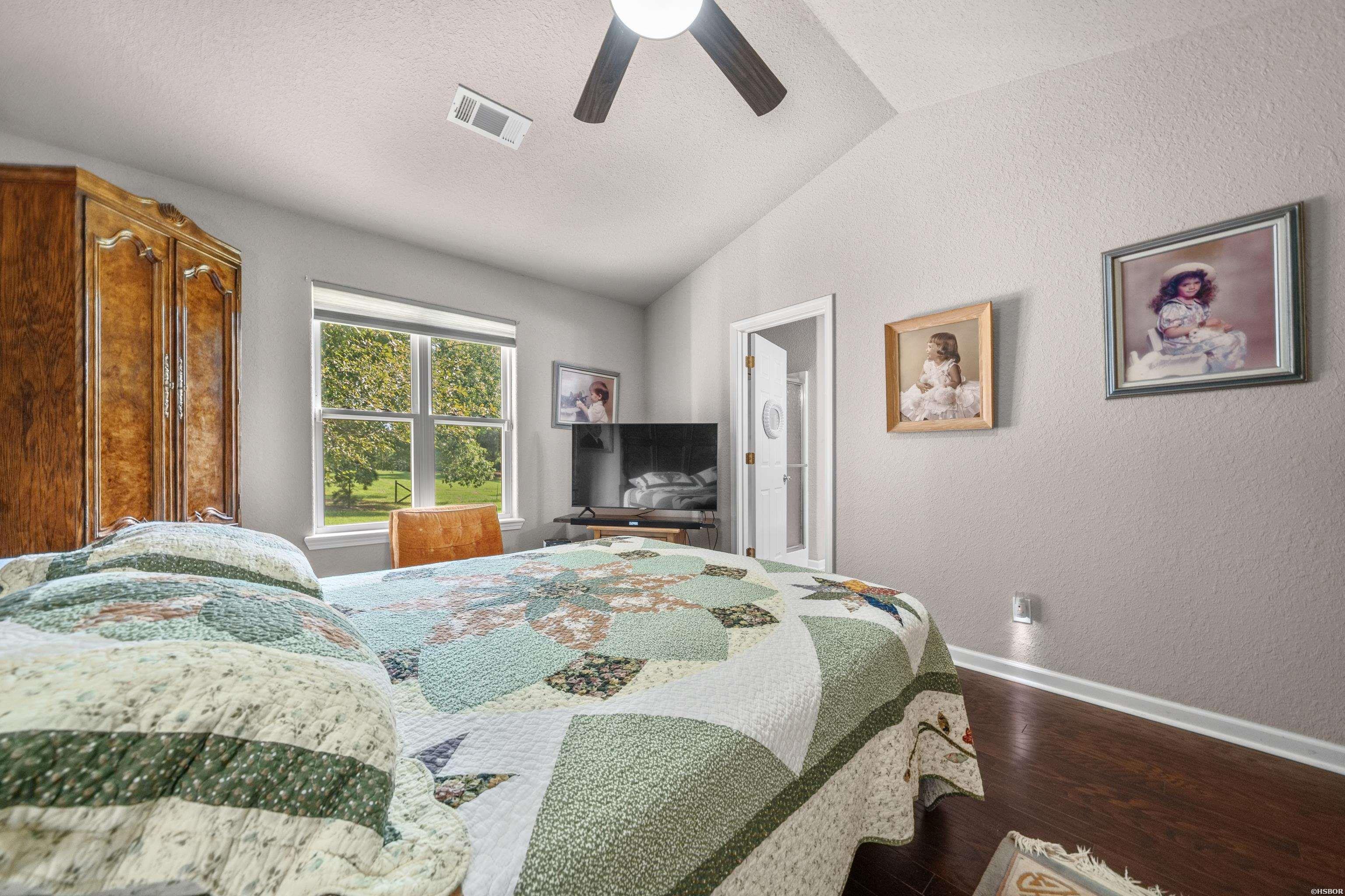 121 RALEY Lane