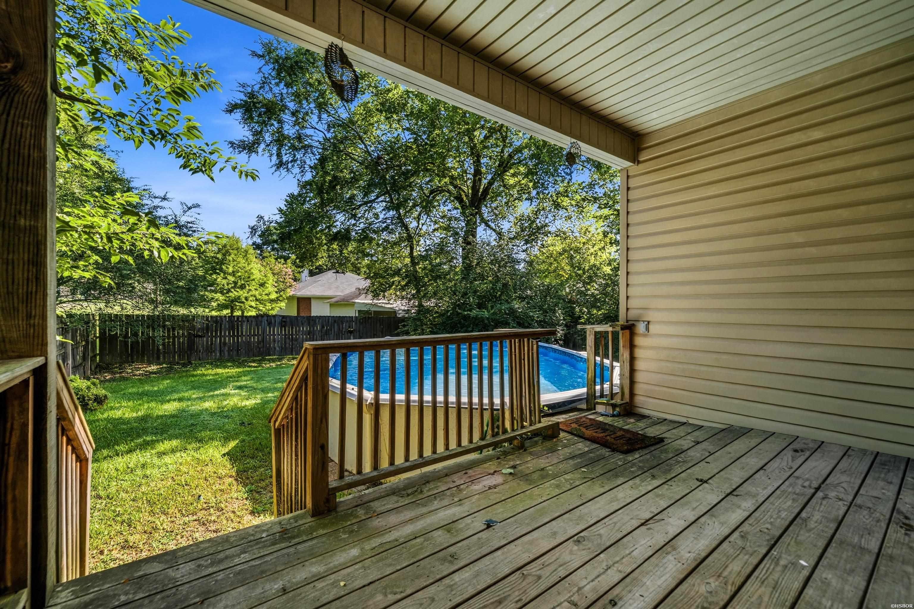 307 LAKESIDE Road