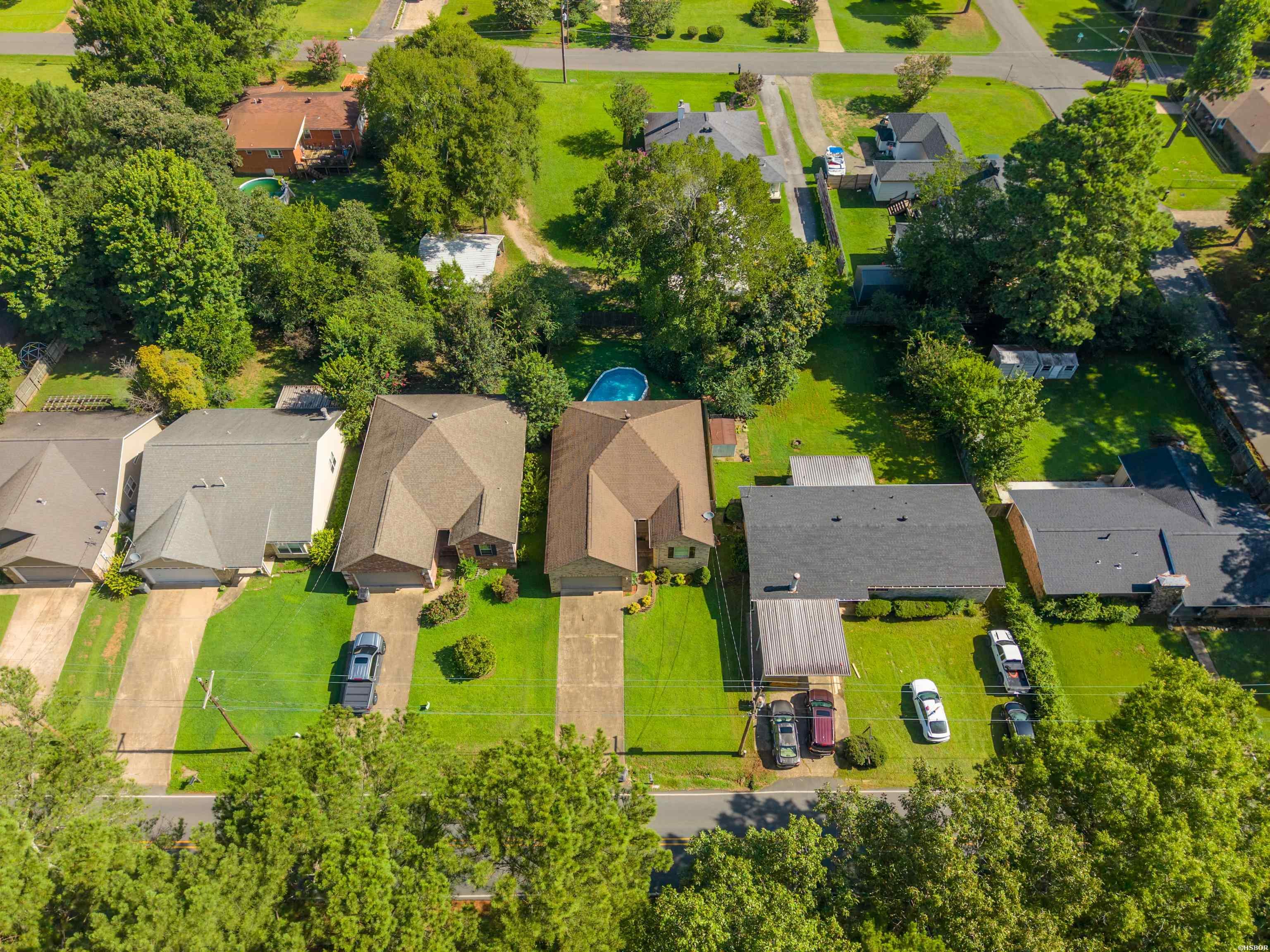 307 LAKESIDE Road