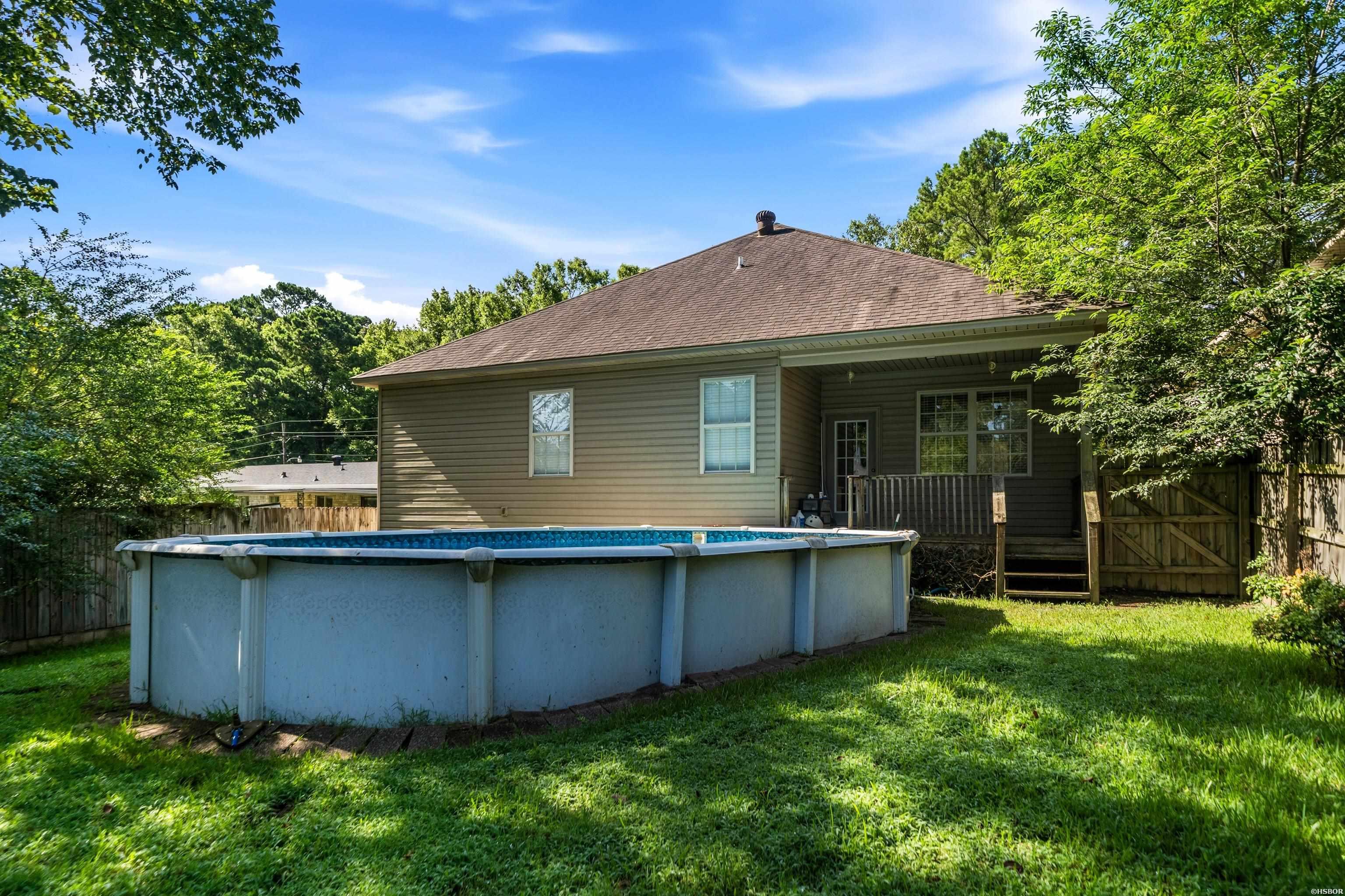 307 LAKESIDE Road