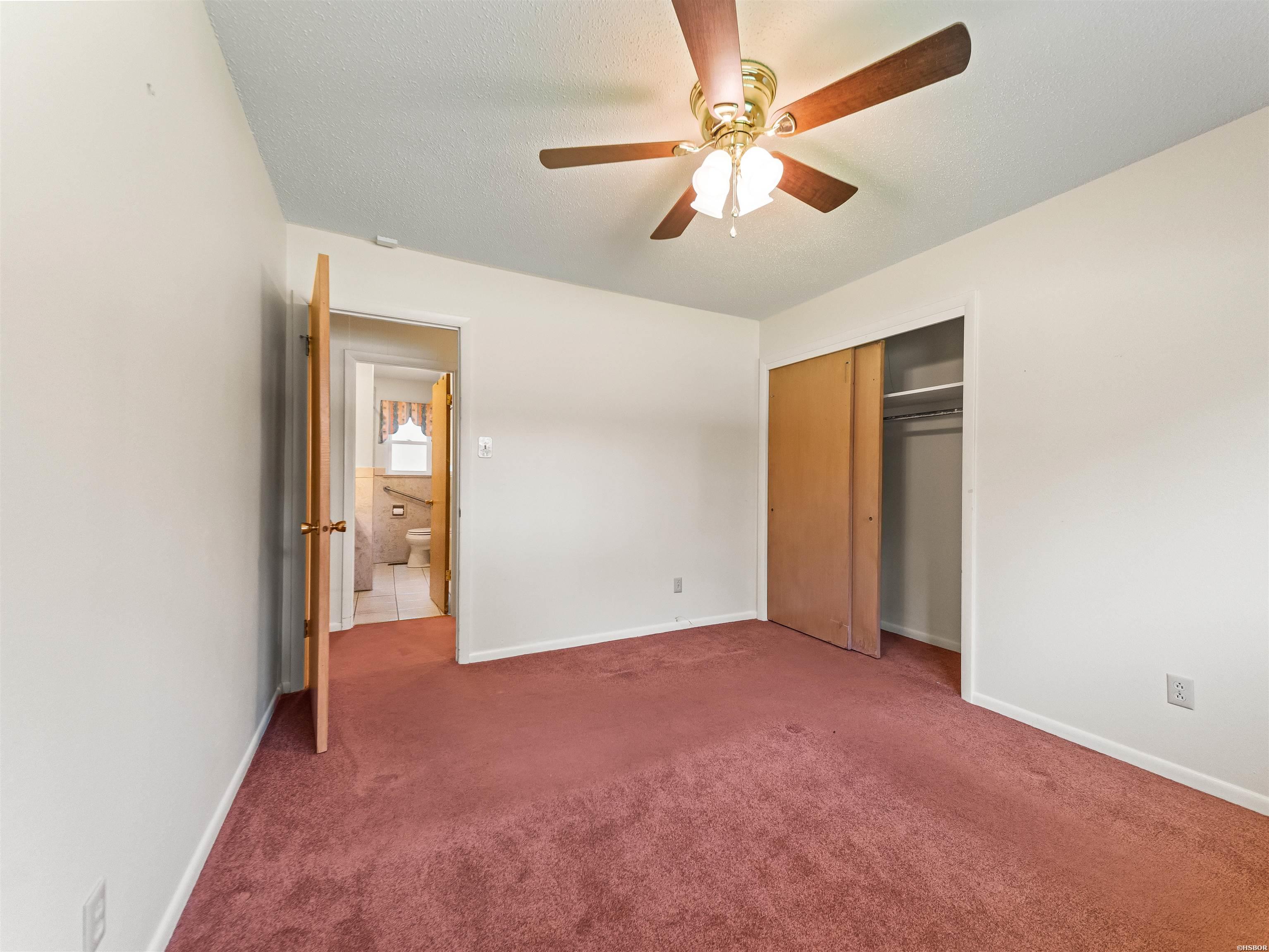 417 LAKESHORE Drive