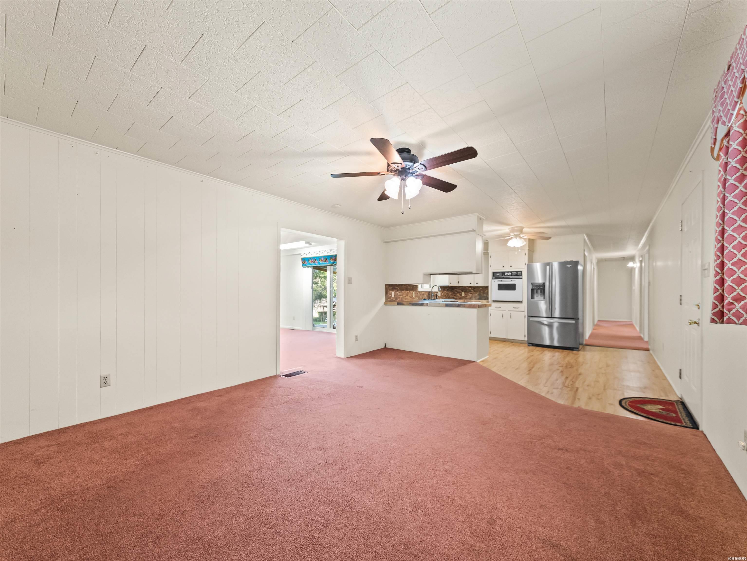 417 LAKESHORE Drive