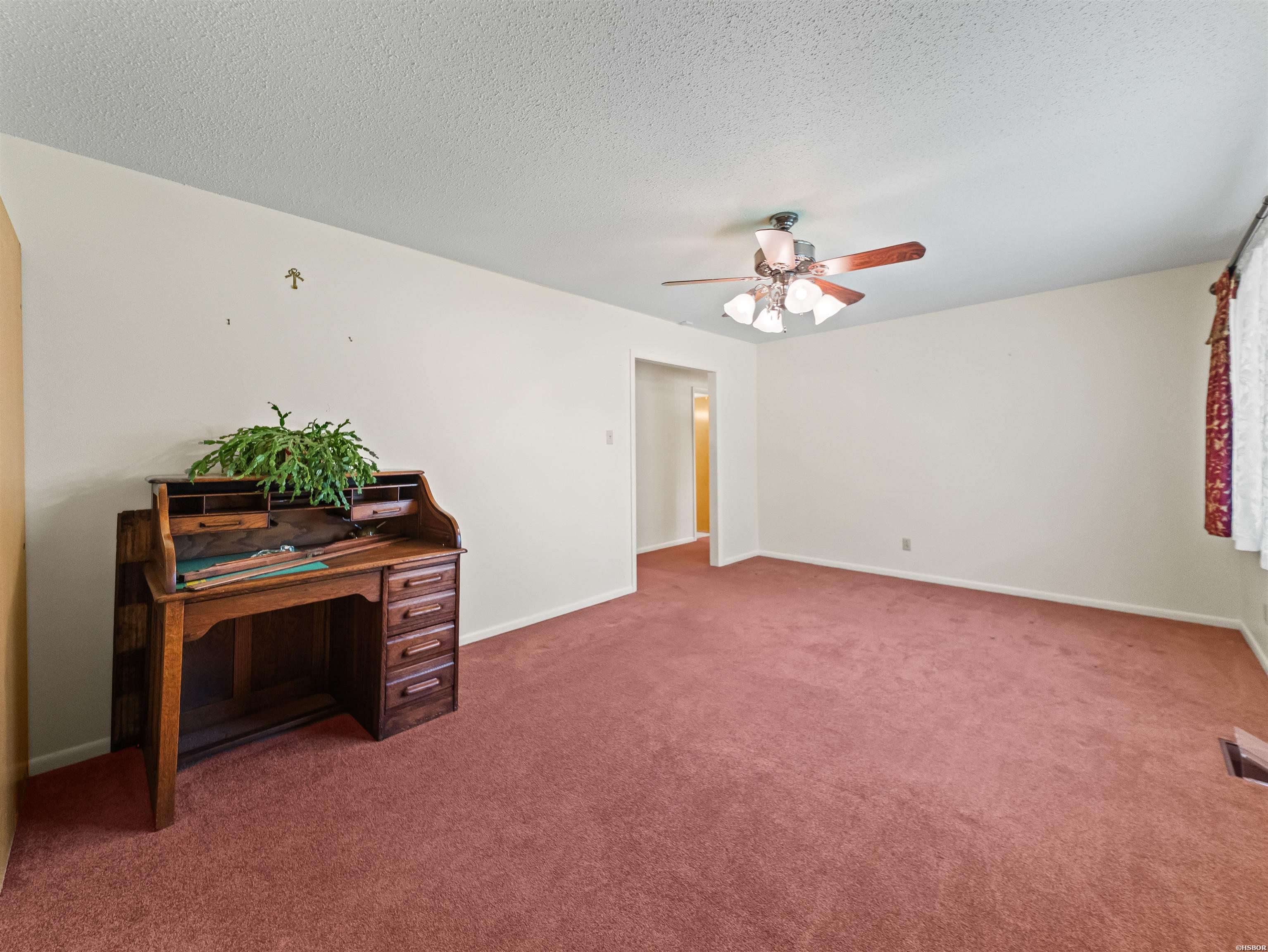 417 LAKESHORE Drive