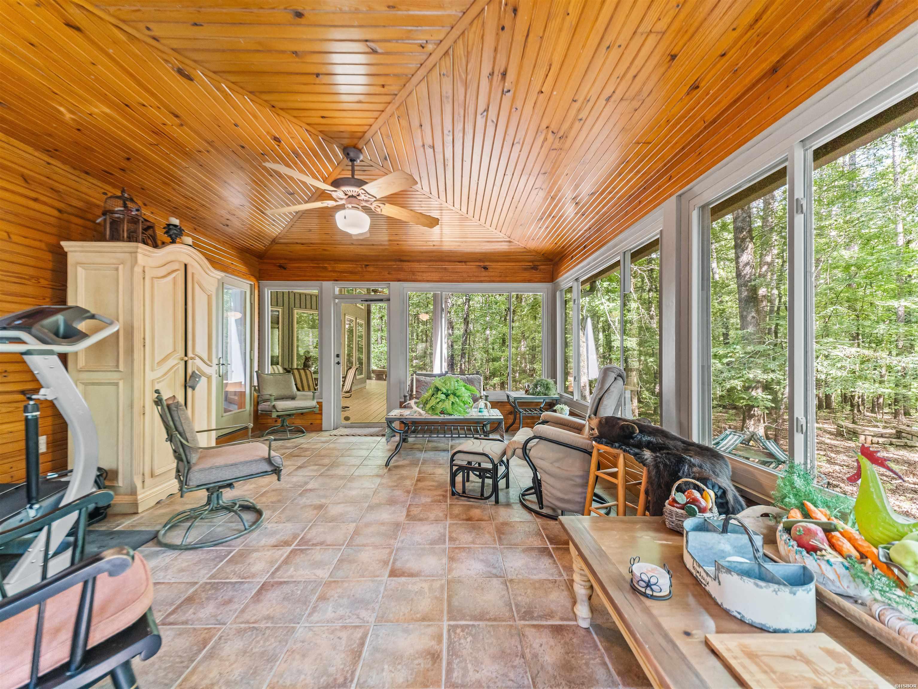 163 QUAIL RUN Lane