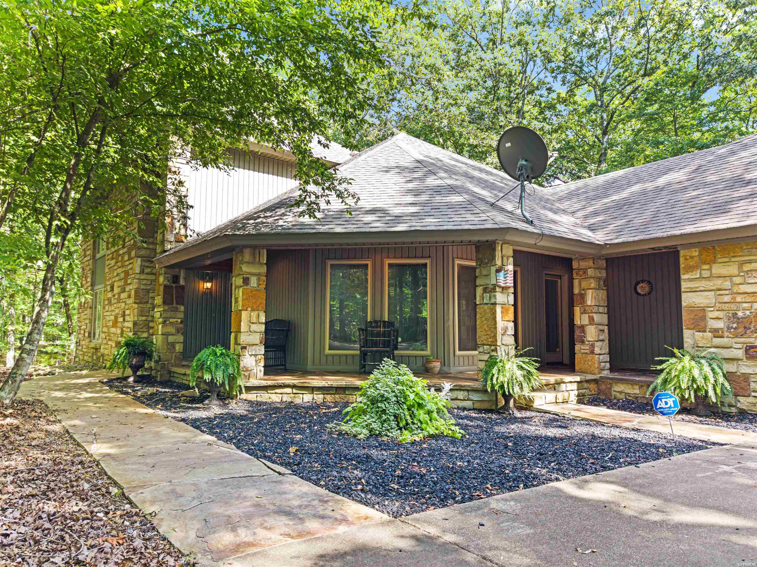 163 QUAIL RUN Lane