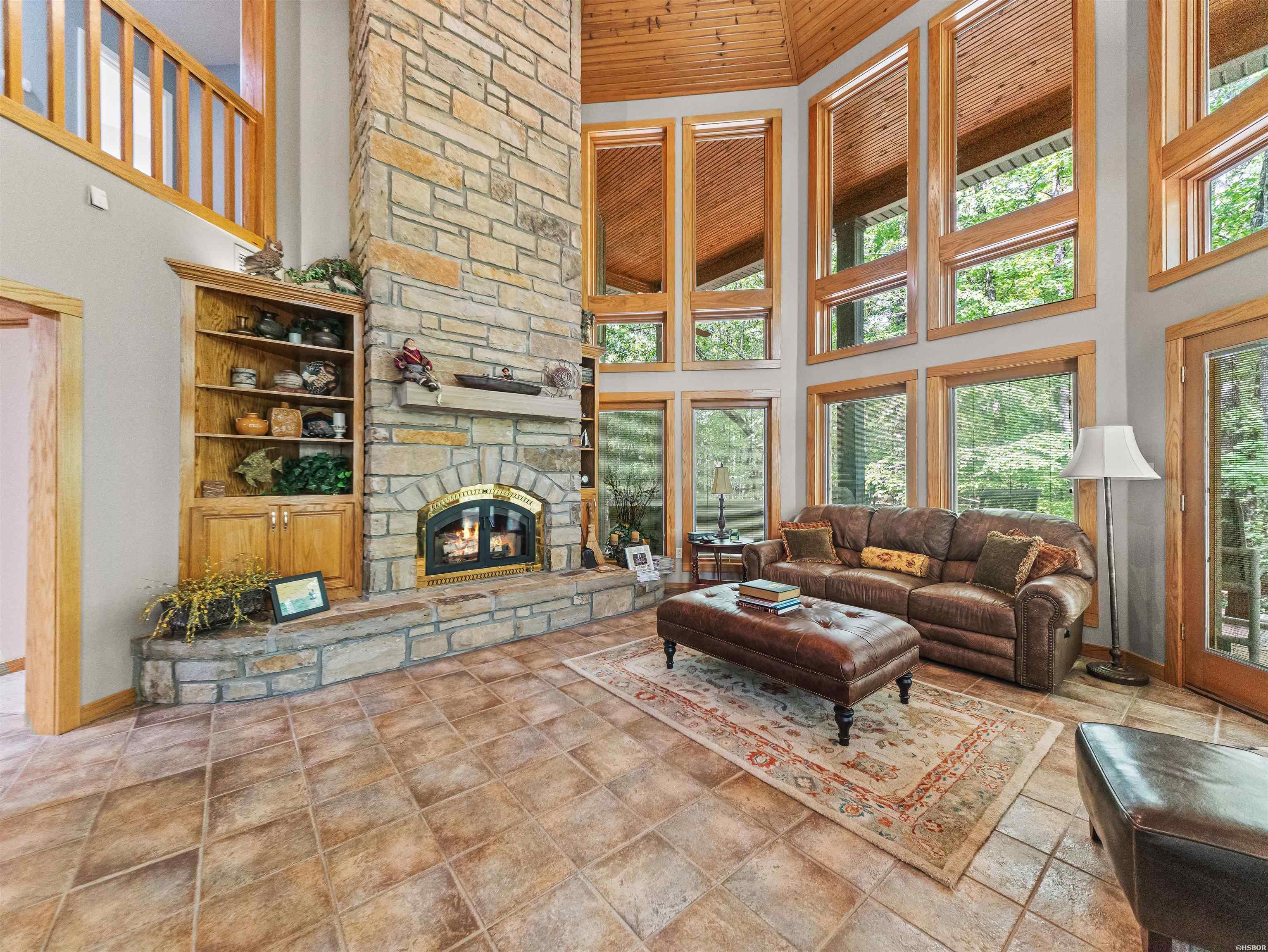 163 QUAIL RUN Lane