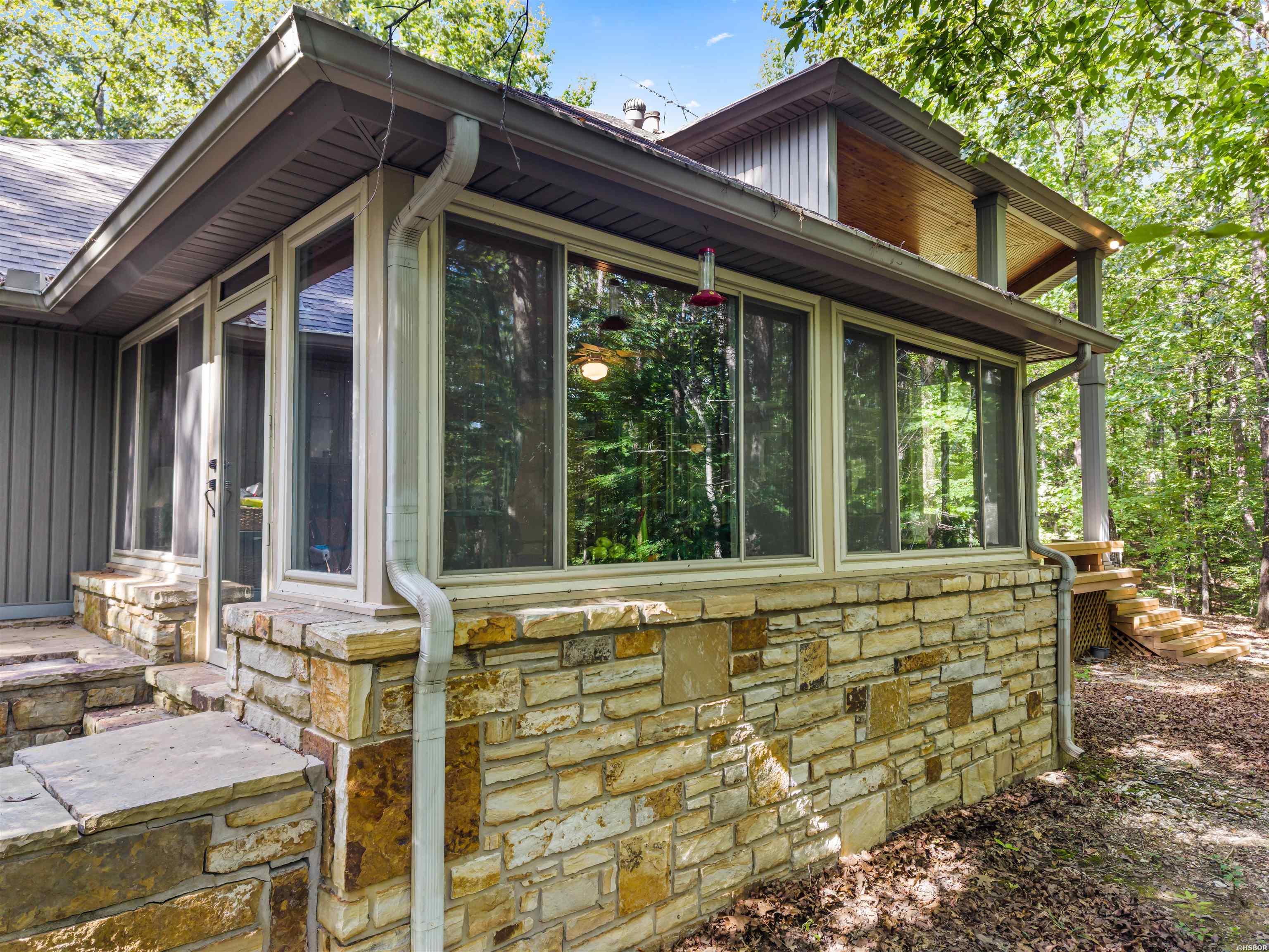 163 QUAIL RUN Lane