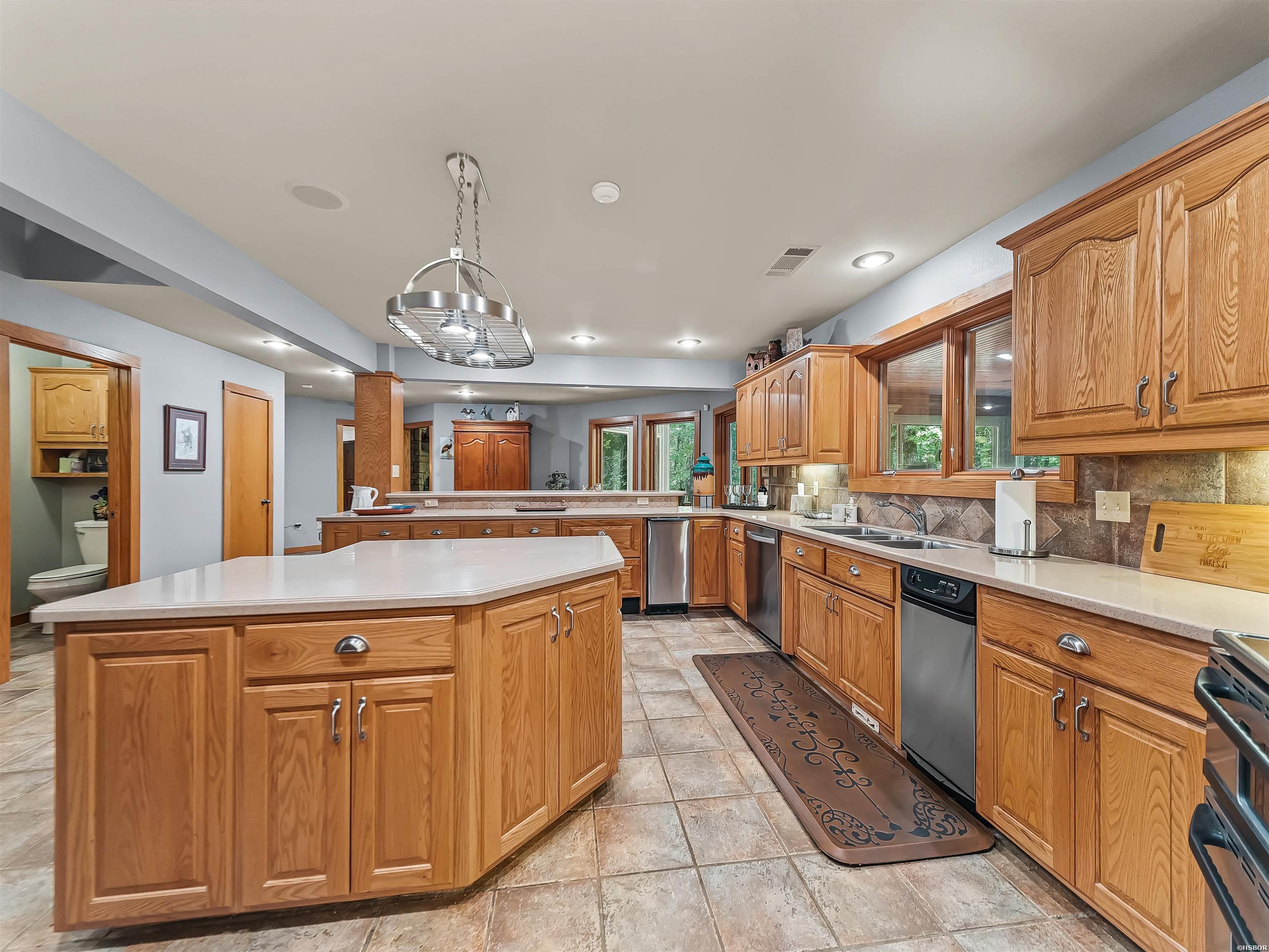 163 QUAIL RUN Lane