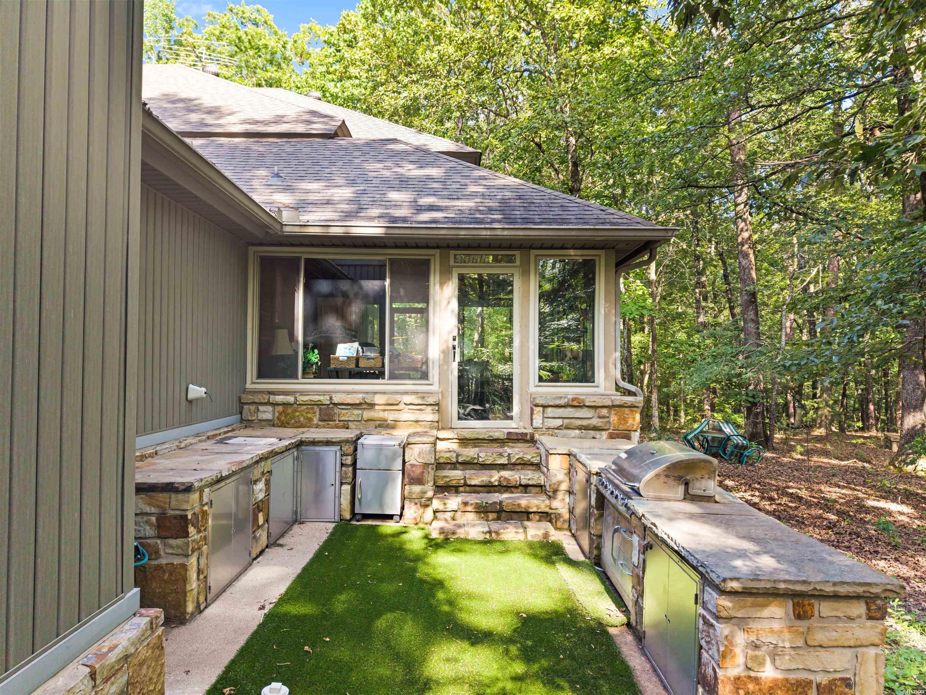 163 QUAIL RUN Lane