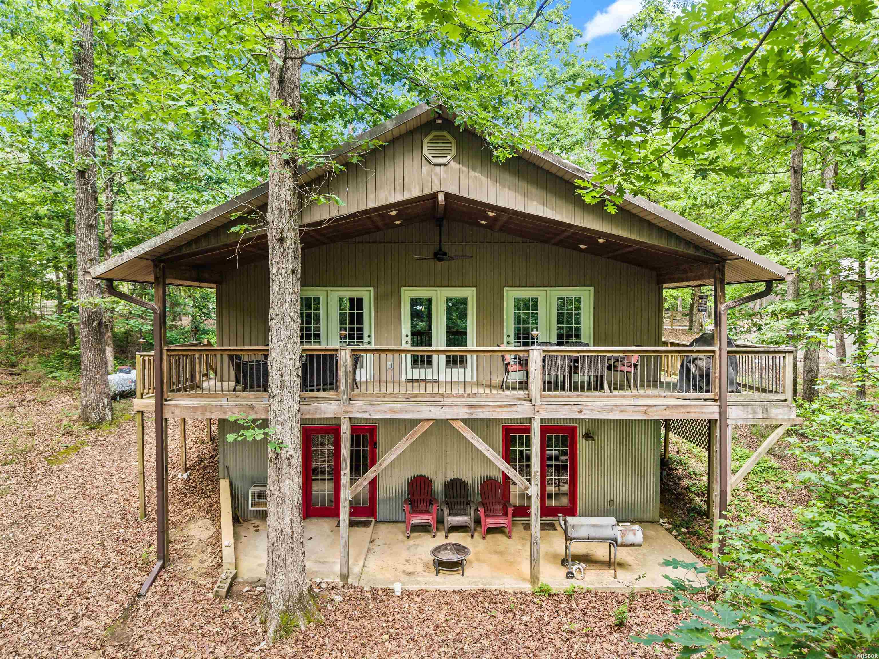 61 MUSCADINE Lane