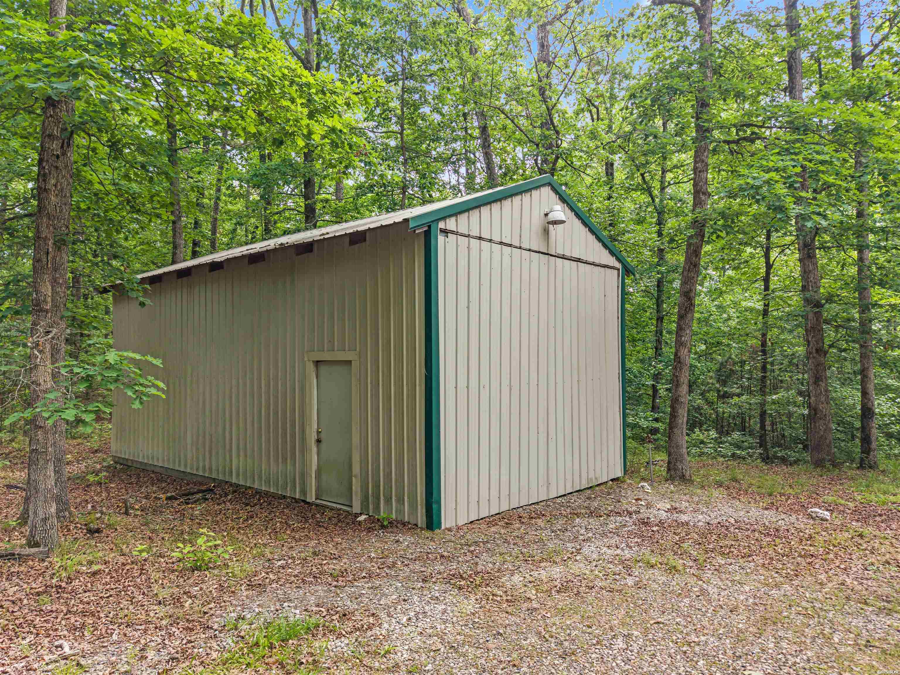 61 MUSCADINE Lane