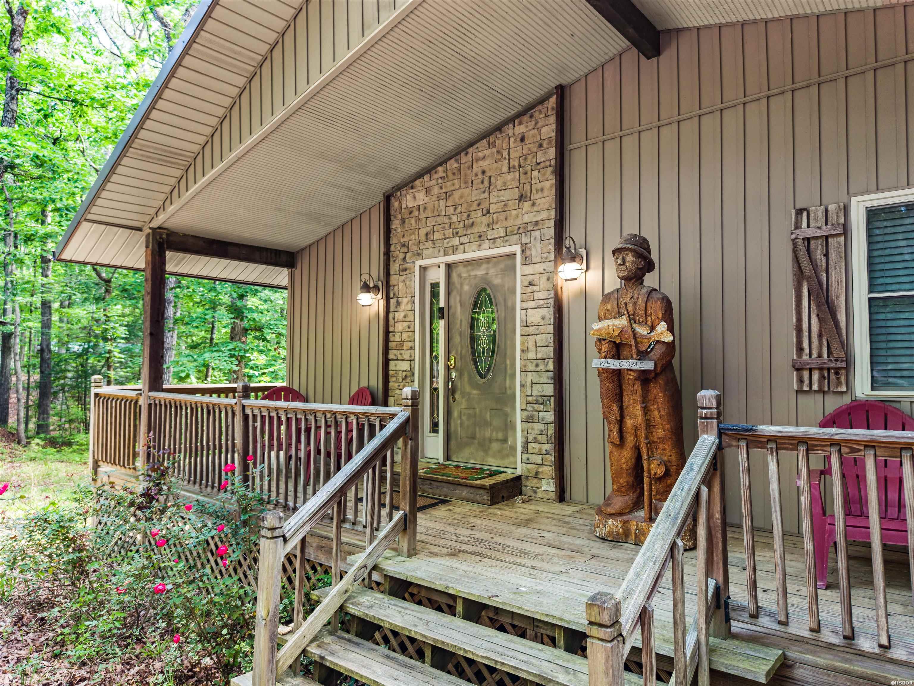 61 MUSCADINE Lane