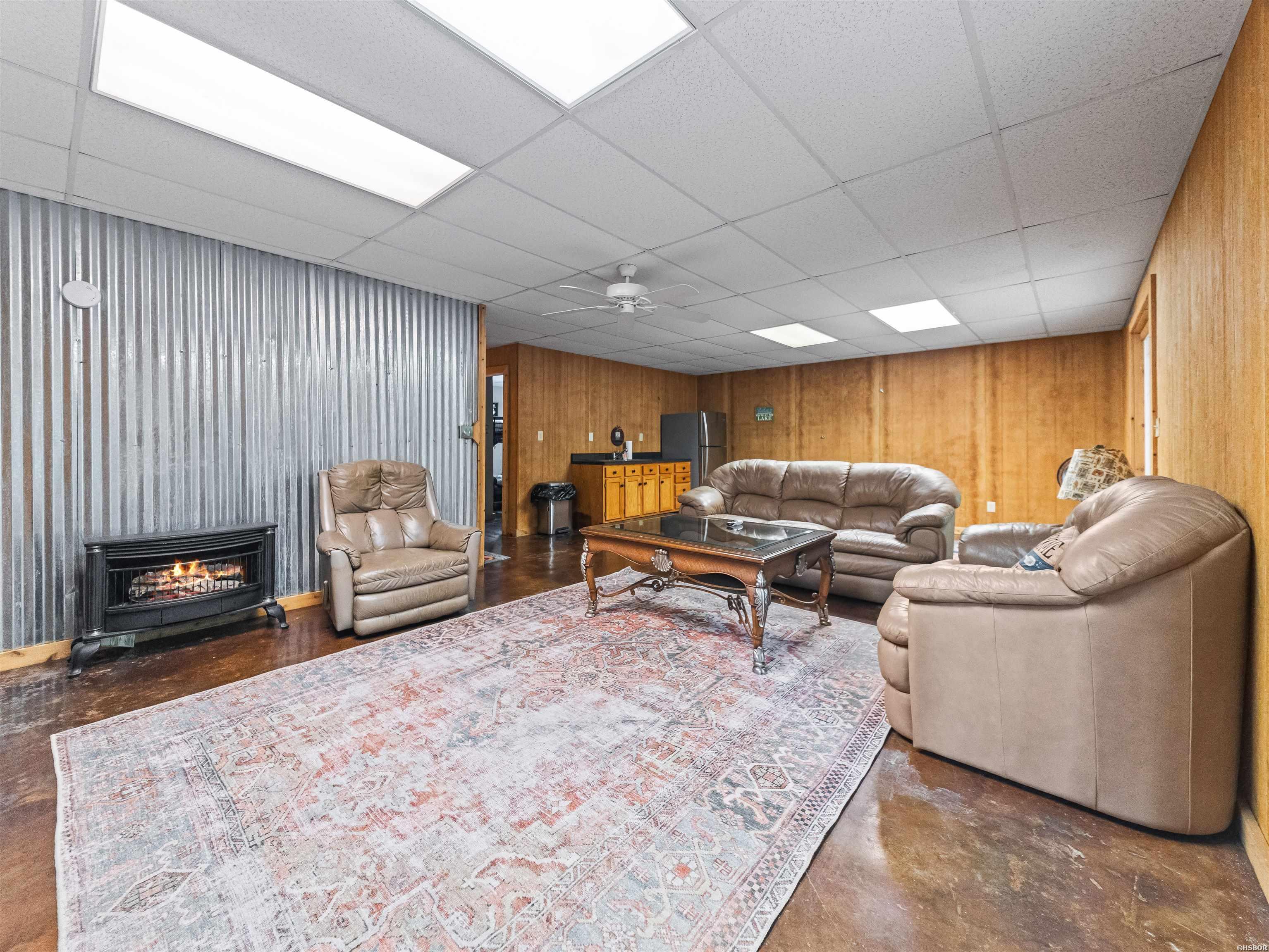61 MUSCADINE Lane