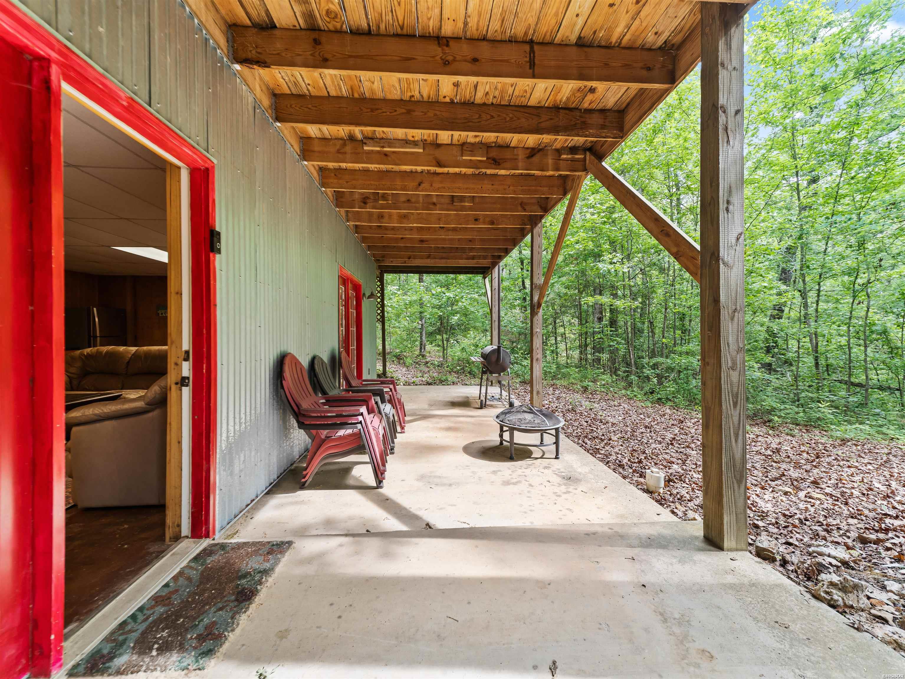61 MUSCADINE Lane