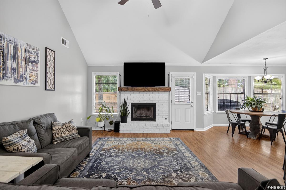 27 OAK RIDGE Road